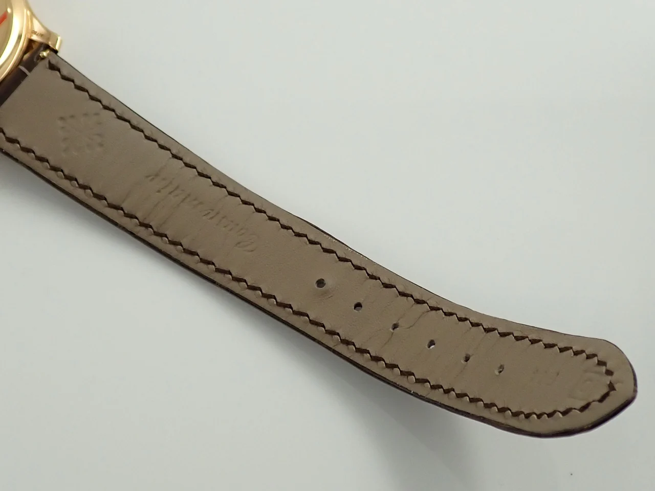 パテックフィリップ カラトラバ Ref.5227J-001 イエローゴールド アイボリー文字盤 - Image 11