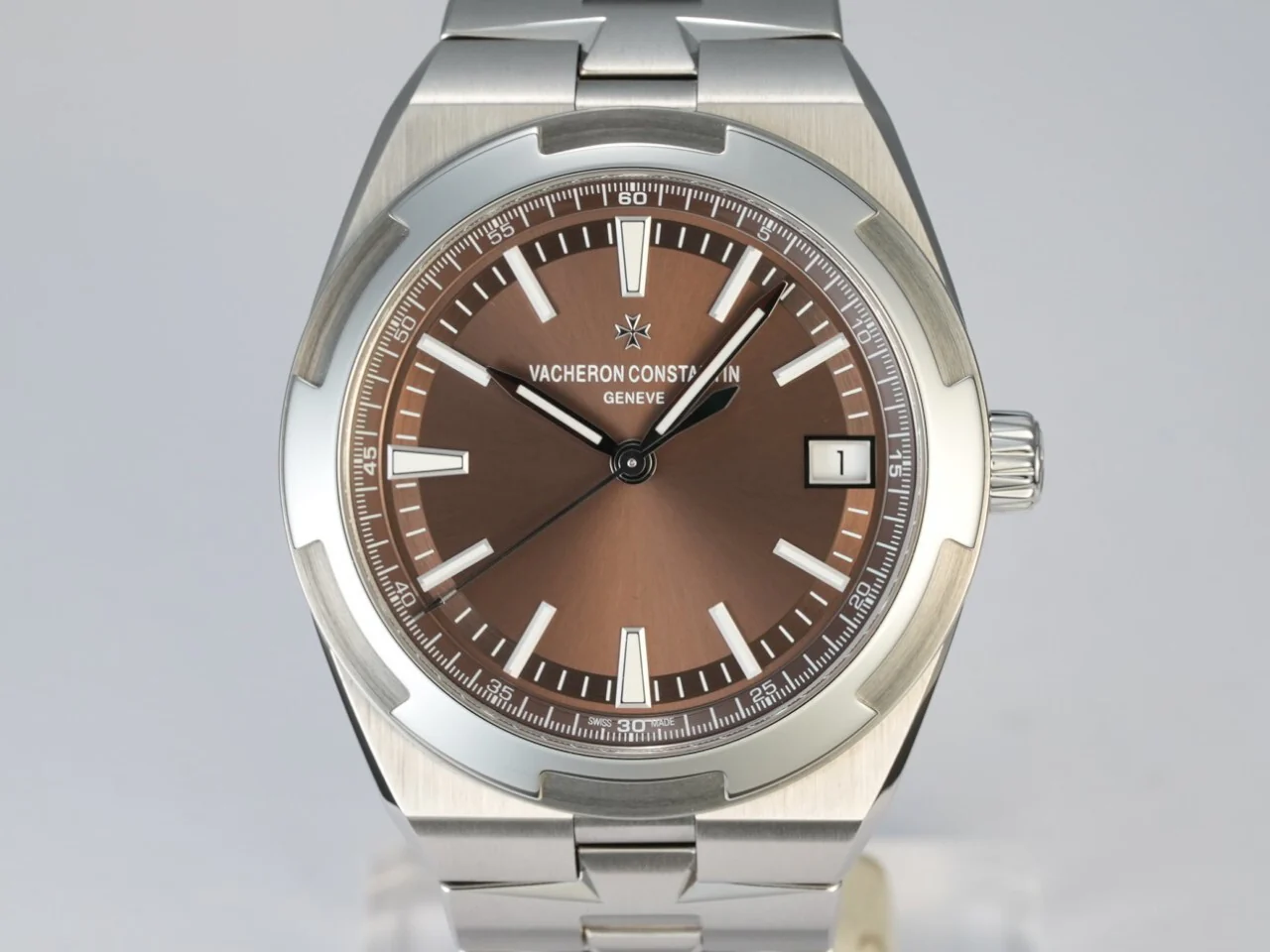 ヴァシュロンコンスタンタン オーヴァーシーズ Ref.4500V/110A-B146 SS ブラウン文字盤 美品 9TZVCTUK - Image 2