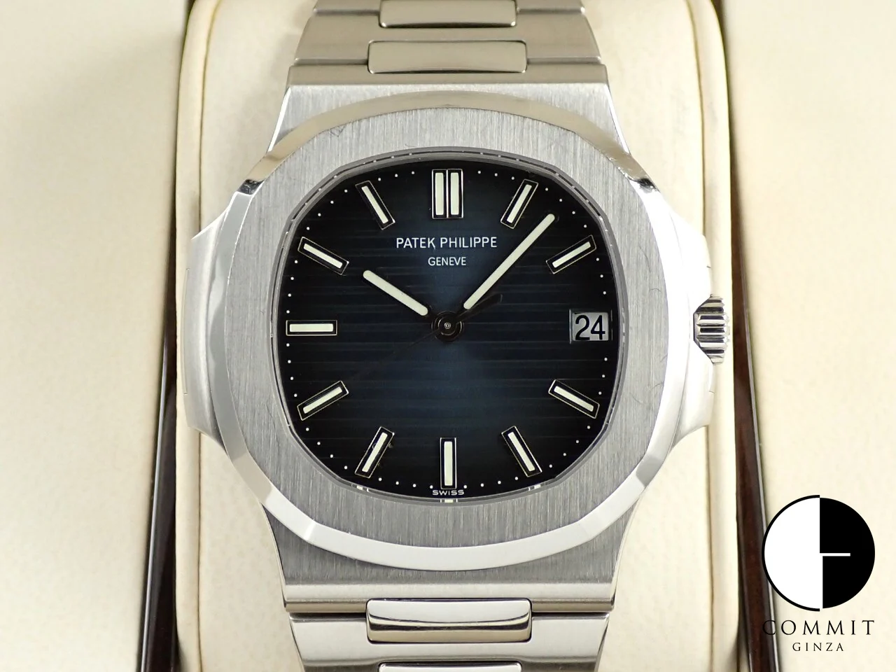 パテックフィリップ ノーチラス Ref.5711/1A-010 ステンレススチール ブルー文字盤