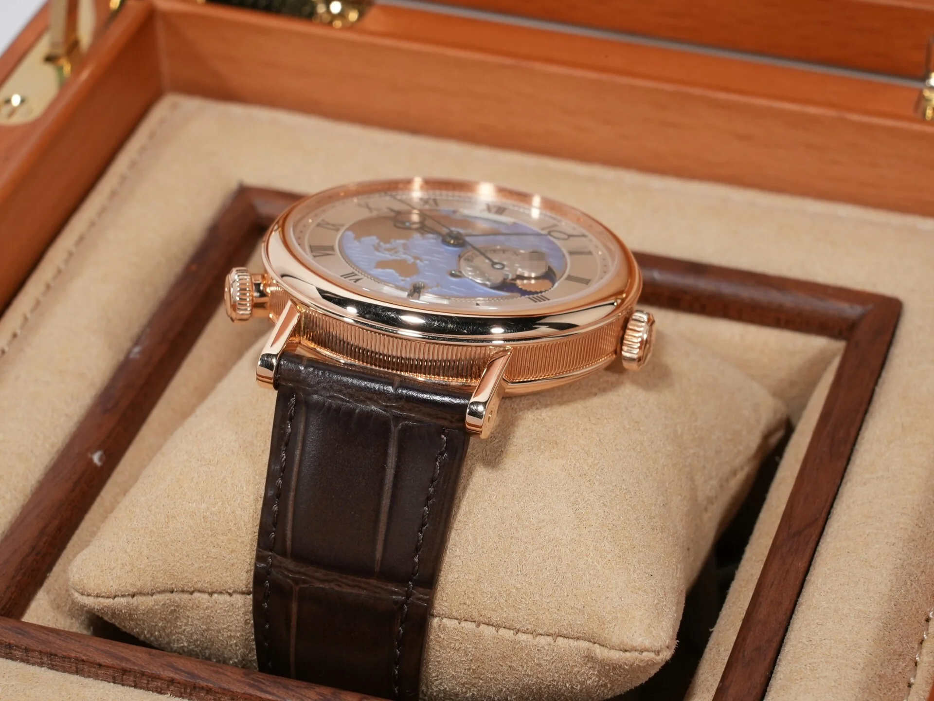 ブレゲ クラシック オーラ ムンディ Ref.5717BR/AS/9ZU ローズゴールド シルバー文字盤 中古 a4nqhfea - Image 6
