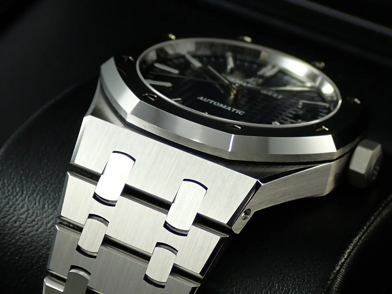 オーデマピゲ ロイヤルオーク Ref.15450ST.OO.1256ST.03 ステンレススチール ブルー文字盤 - Image 6