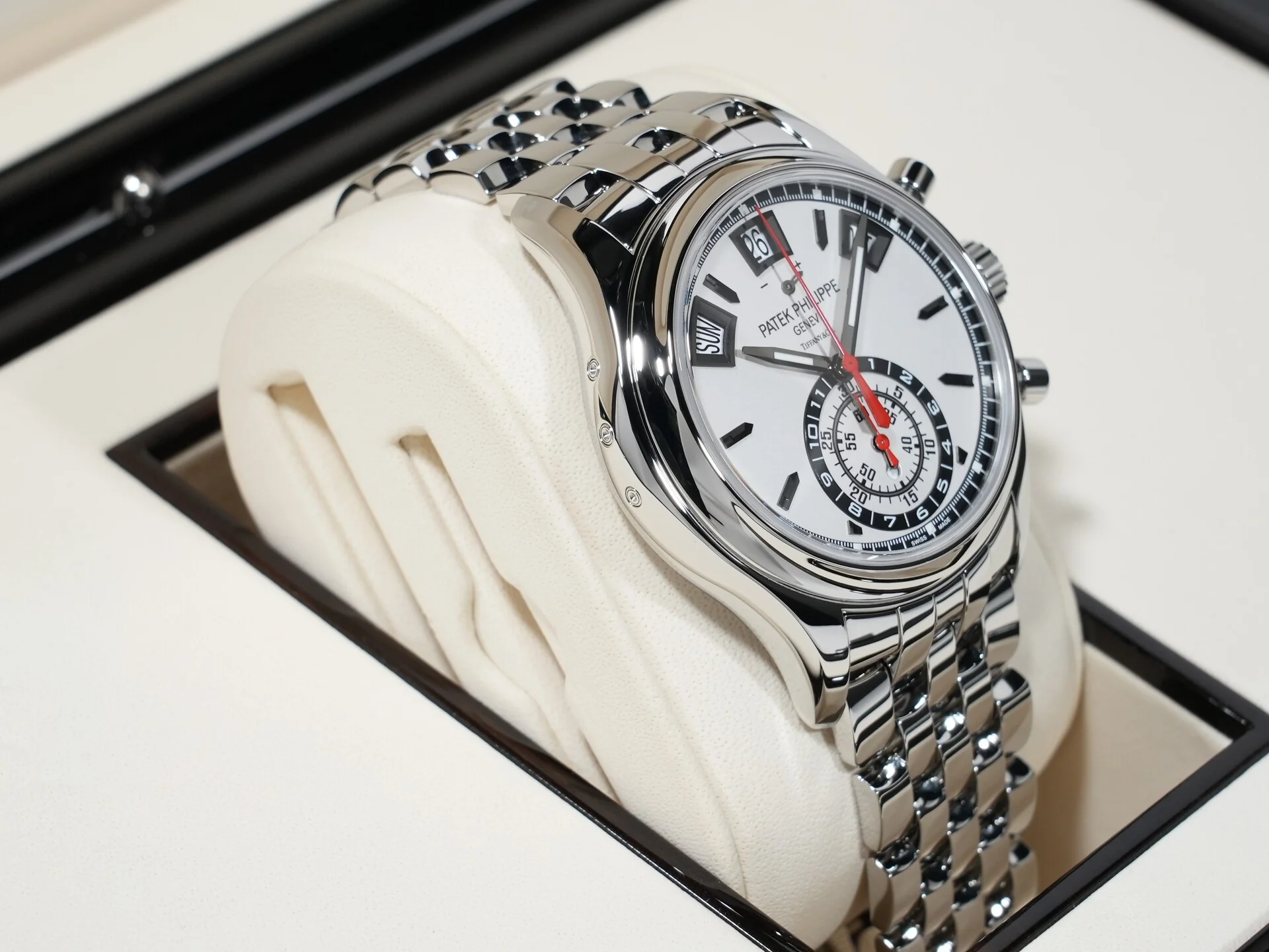 パテックフィリップ アニュアルカレンダー クロノグラフ TIFFANY&CO. Ref.5960/1A-001 ステンレススチール シルバー文字盤 美品 a9ee7ywt - Image 5