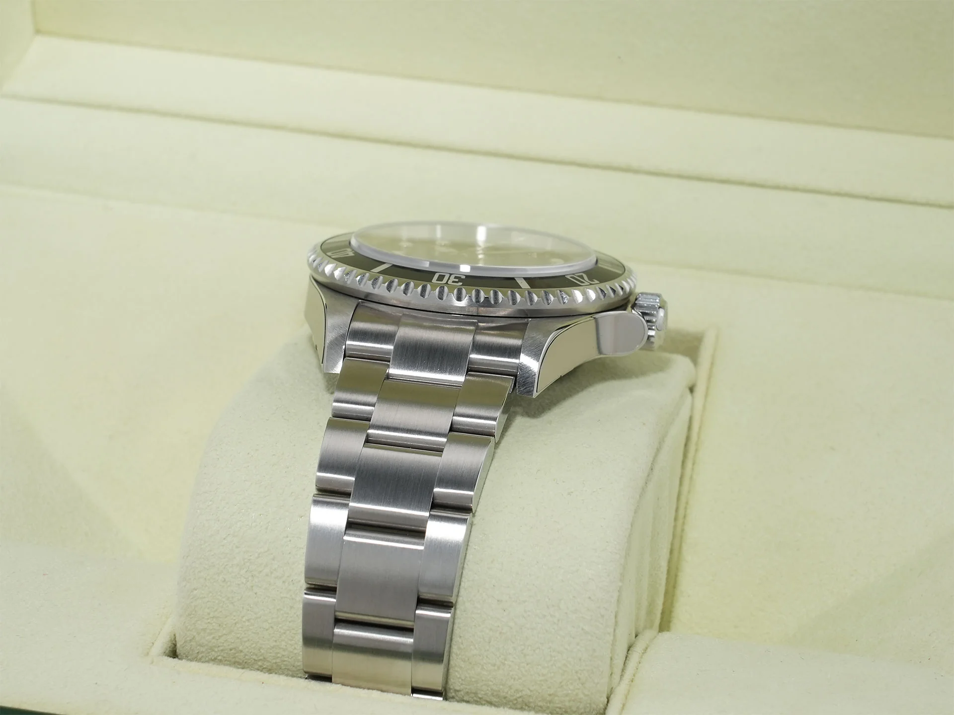 ロレックス シードゥエラー Ref.16600 ステンレススチール ブラック文字盤 極美品 afrsbym5 - Image 6