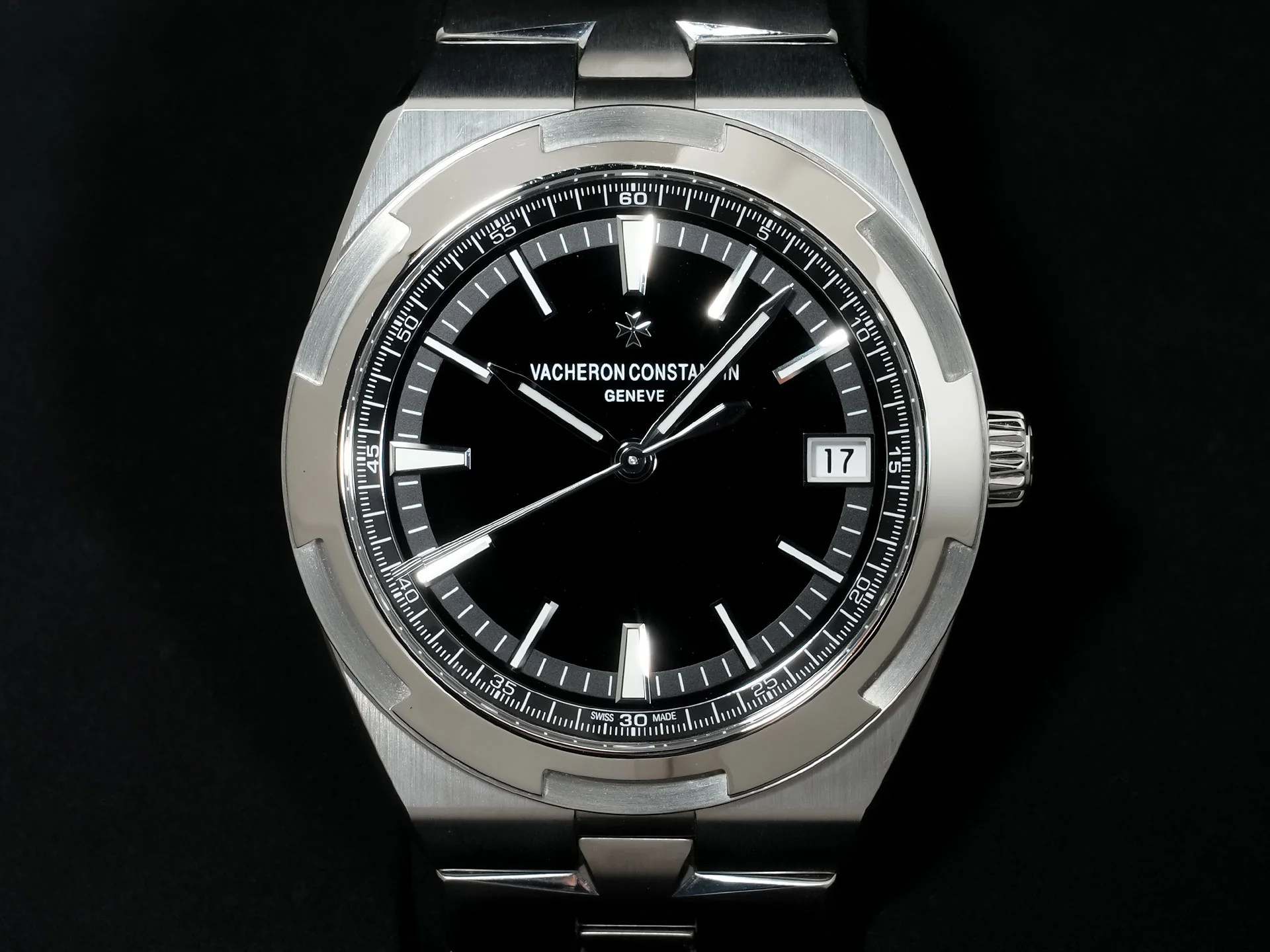 ヴァシュロンコンスタンタン オーヴァーシーズ Ref.4500V/110A-B483 SS ブラック文字盤 中古 aj29xmsn - Image 2
