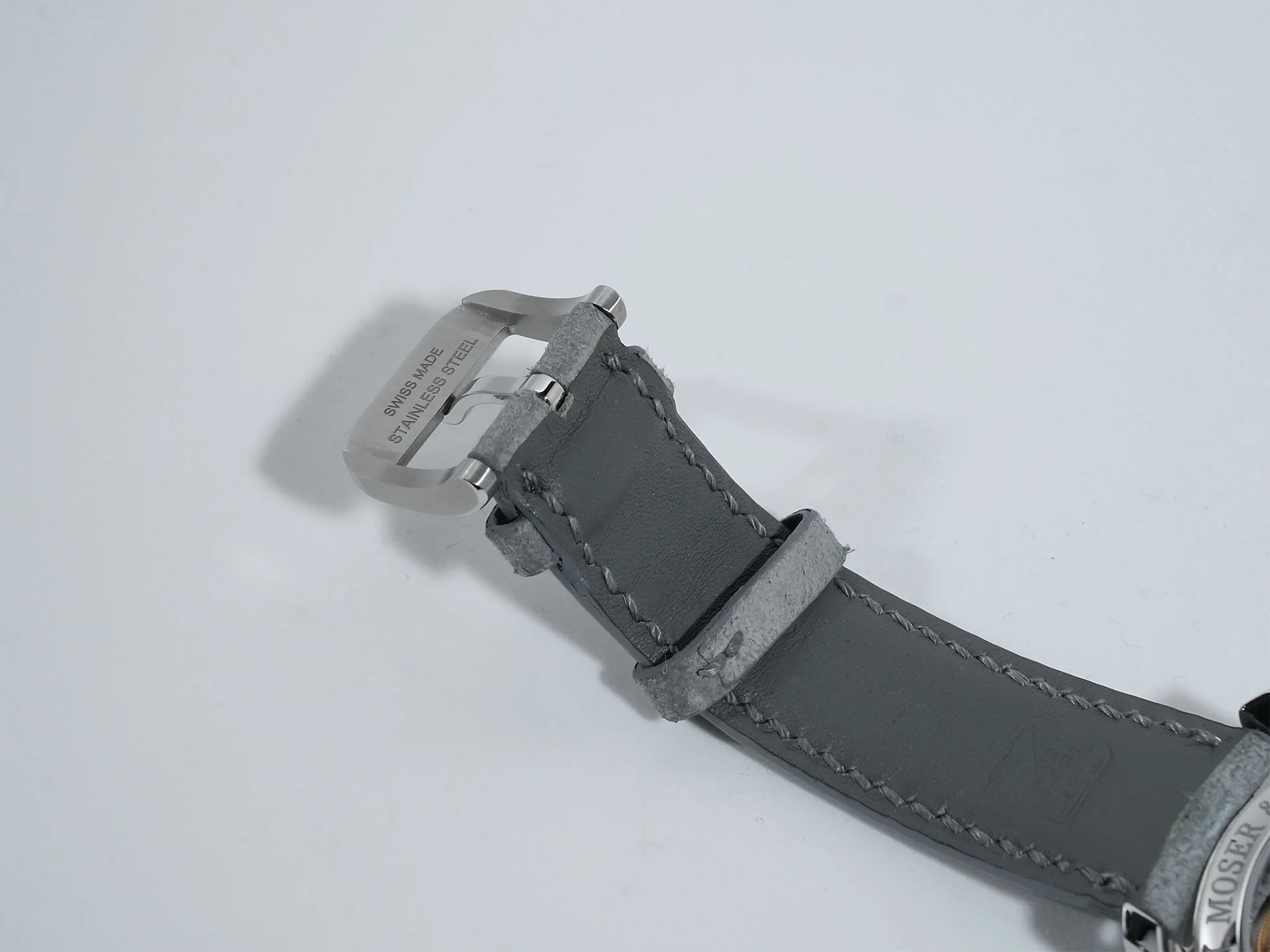 H.モーザー エンデバー センターセコンド コンセプト ライムグリーン Ref.1200-1233 ライムグリーン フュメ文字盤 美品 azdudt3i - Image 9