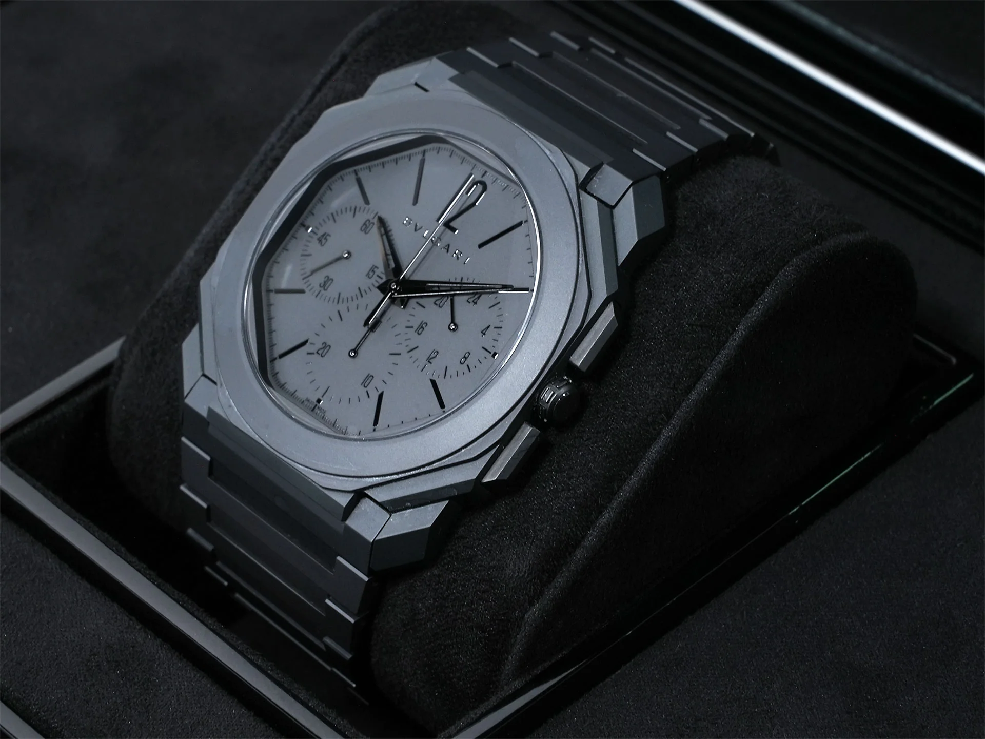 ブルガリ オクト フィニッシモ クロノグラフ GMT Ref.103278 セラミック ブラック文字盤 美品 b6s6g45z - Image 4
