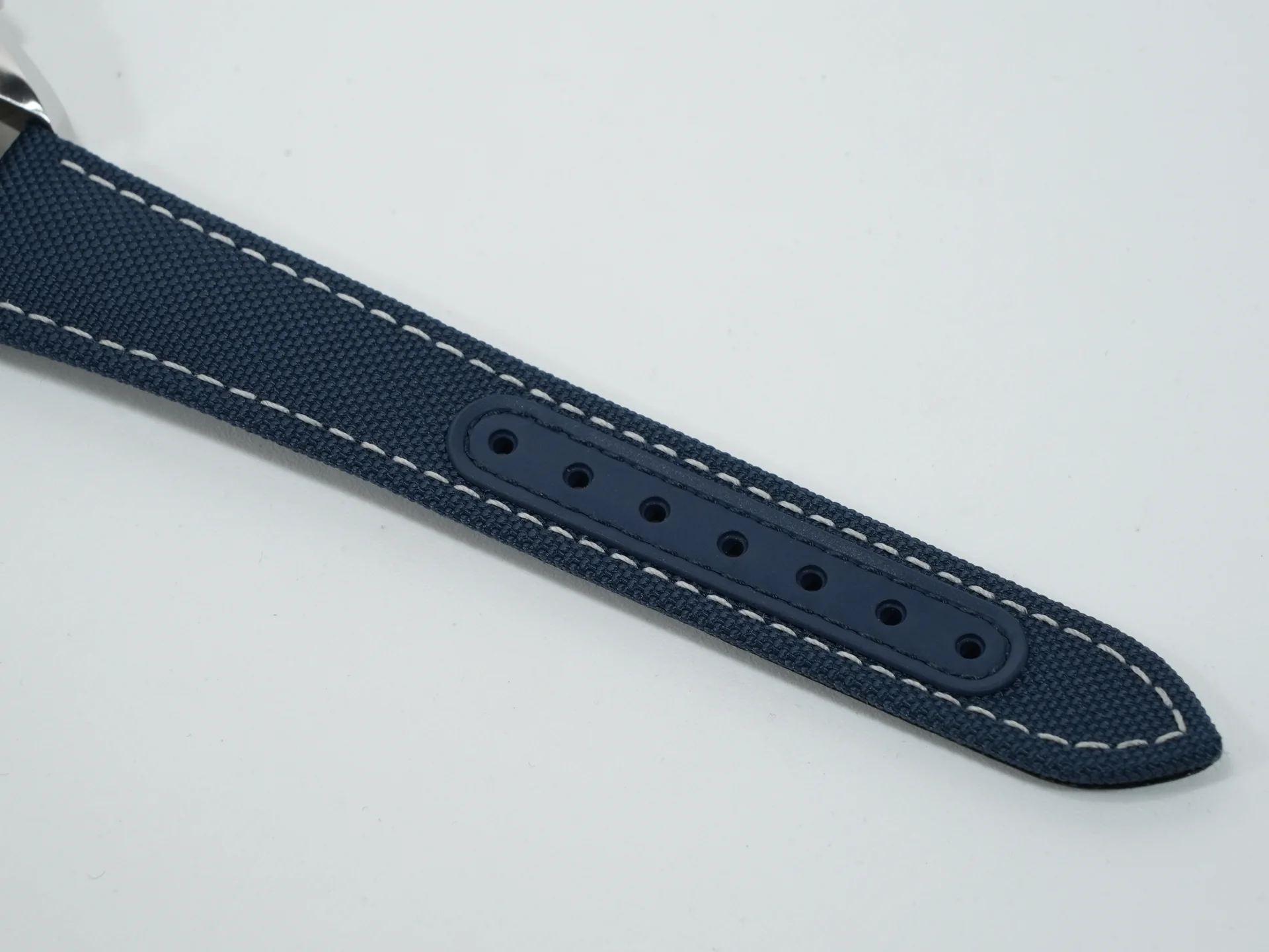 オメガ スピードマスター 記念モデル コーアクシャル マスター クロノメーター クロノグラフ 42MM Ref.310.32.42.50.02.001 ステンレススチール シルバー文字盤 未使用 bi6fpgij - Image 9