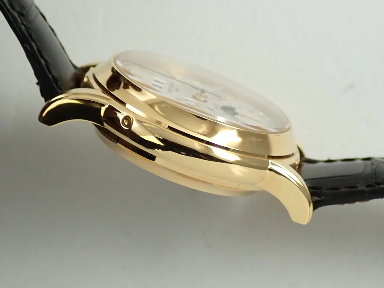 パテックフィリップ パーペチュアルカレンダー クロノグラフ Ref.3970EJ-014 イエローゴールド シルバー文字盤 - Image 5