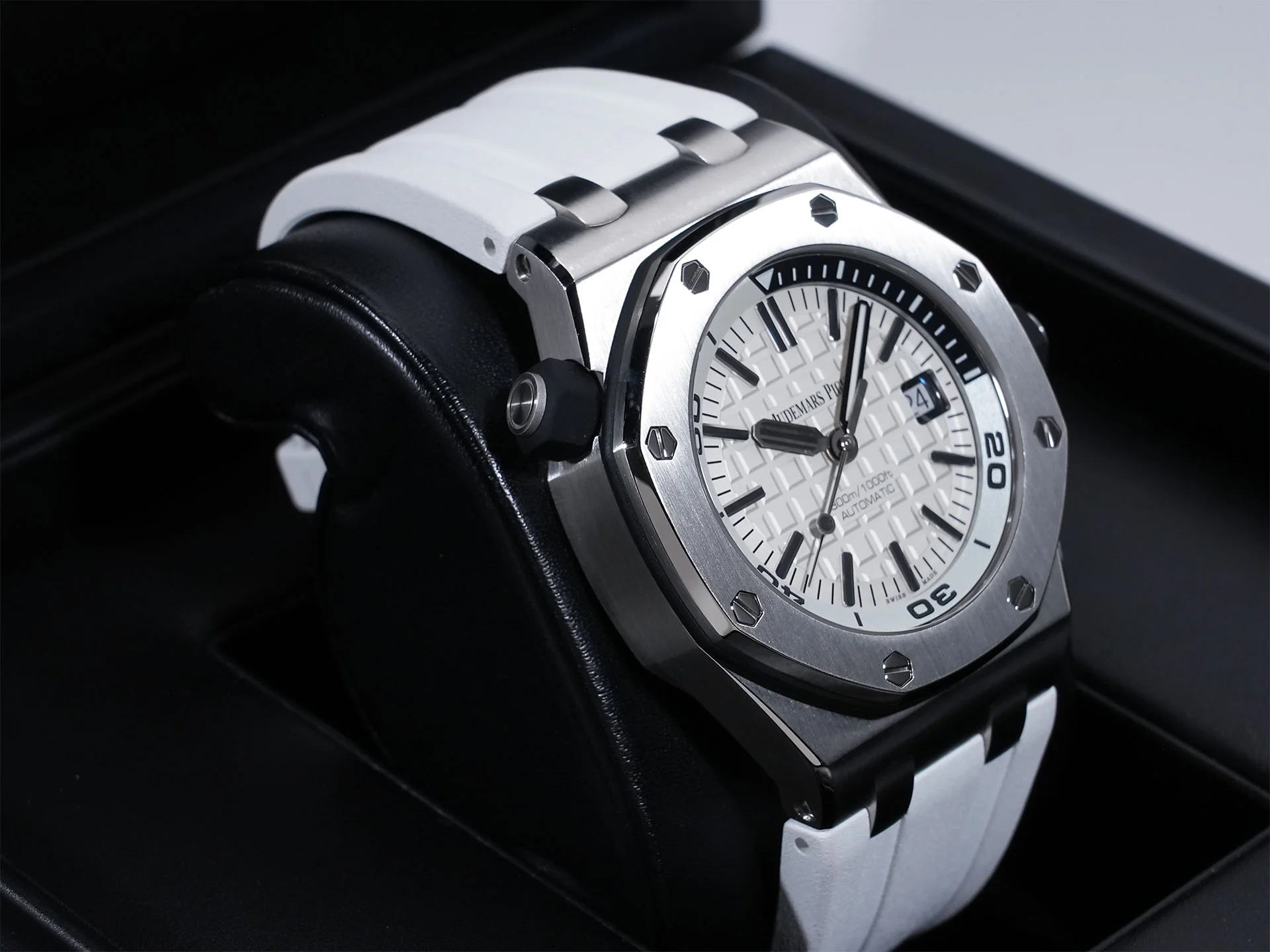 オーデマピゲ ロイヤルオーク オフショア ダイバー Ref.15710ST.OO.A002CA.02 ステンレススチール シルバー（メガタペストリー）文字盤 - Image 5