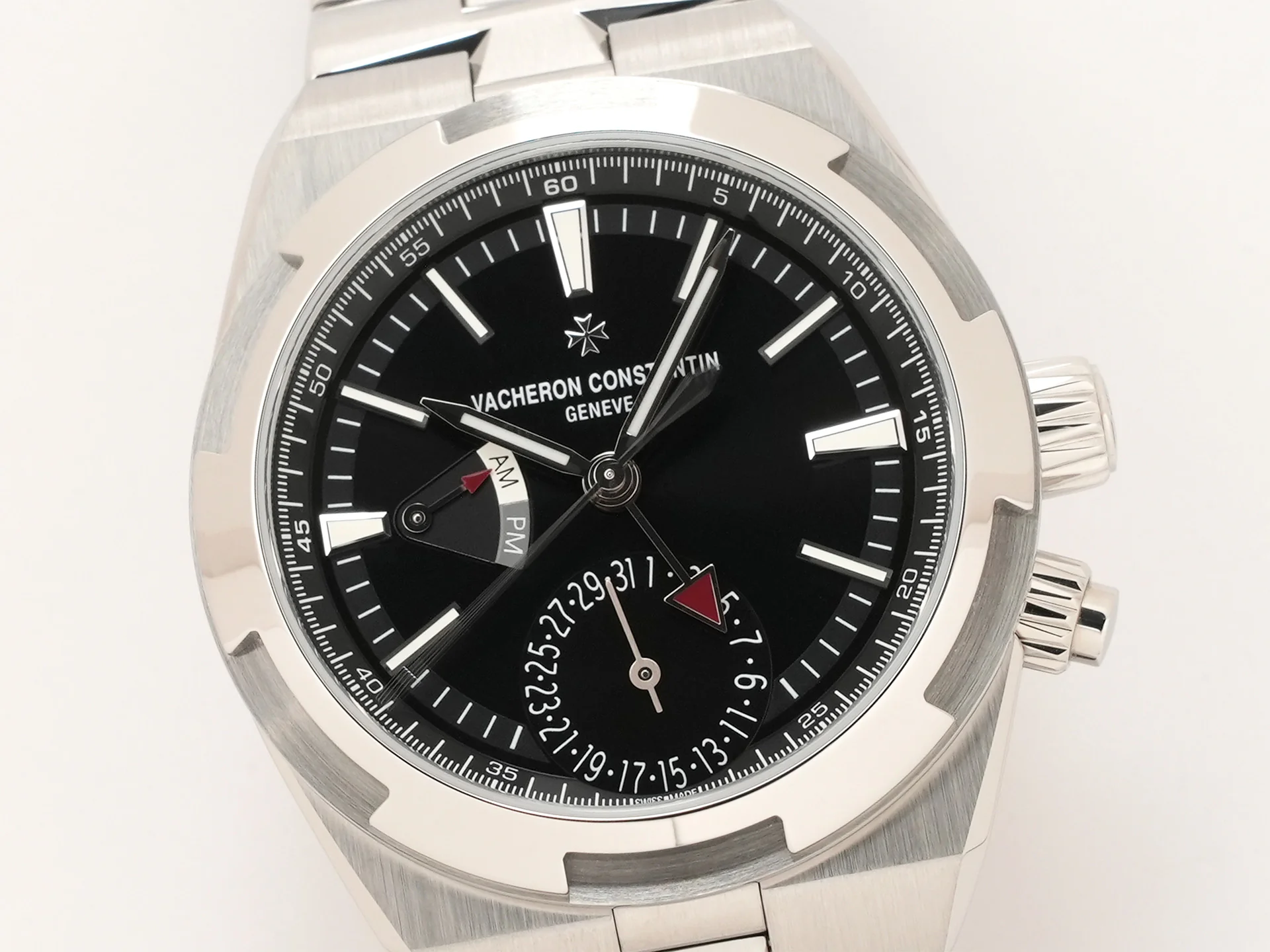 ヴァシュロンコンスタンタン オーヴァーシーズ デュアルタイム Ref.7920V/210A-B546 ブラック文字盤 未使用 cr7wreve - Image 3