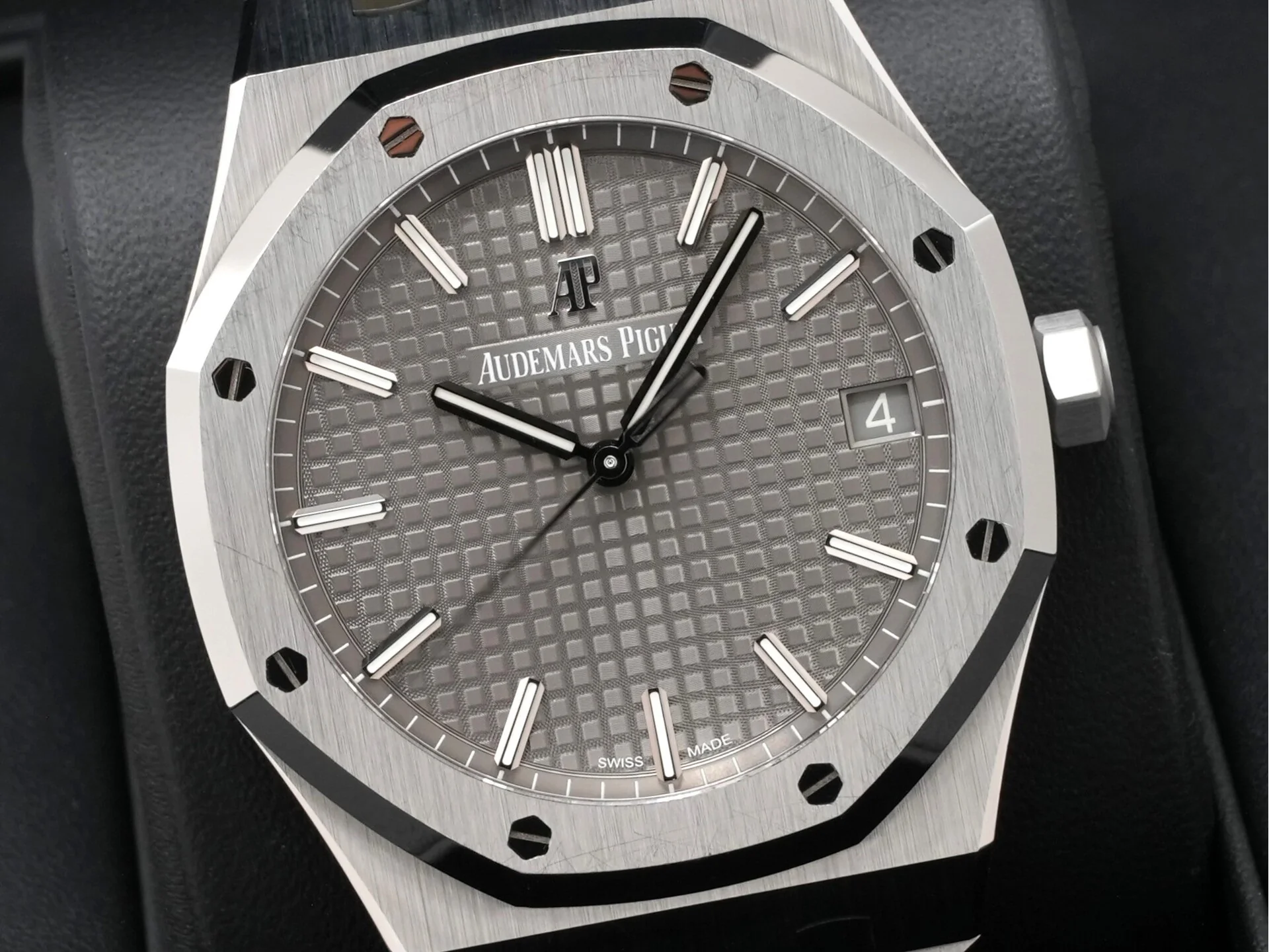 オーデマピゲ ロイヤルオーク Ref.15500ST.OO.1220ST.02 ステンレススチール スレートグレー文字盤 - Image 3