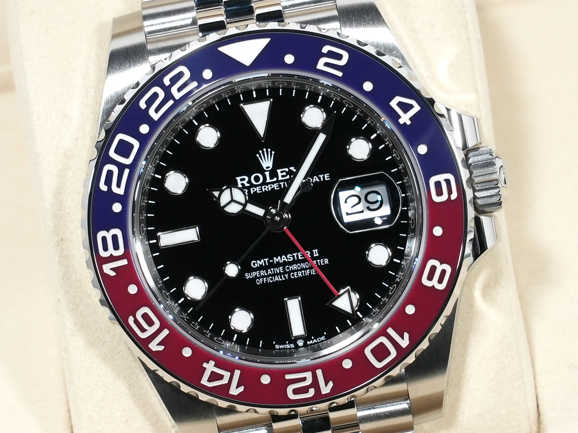 ロレックス GMTマスターII Ref.126710BLRO ステンレススチール ブラック文字盤 ジュビリーブレスレット 未使用 d2me8q7w - Image 3
