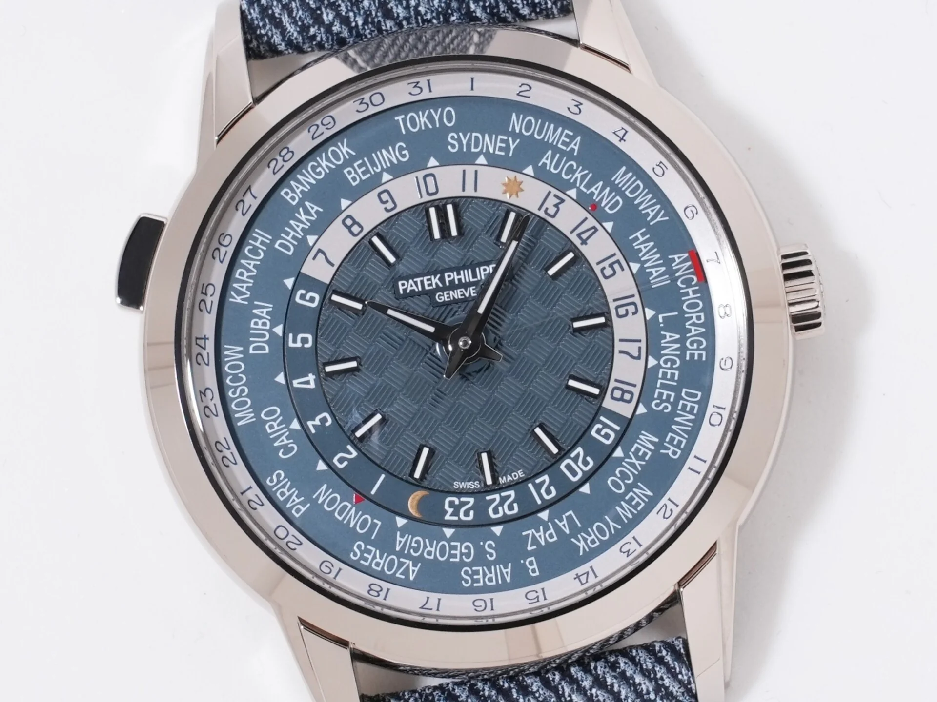 パテックフィリップ コンプリケーション ワールドタイム デイト Ref.5330G-001 ホワイトゴールド ブルーグレー オパーリン文字盤 未使用 dfi5sxg6 - Image 3