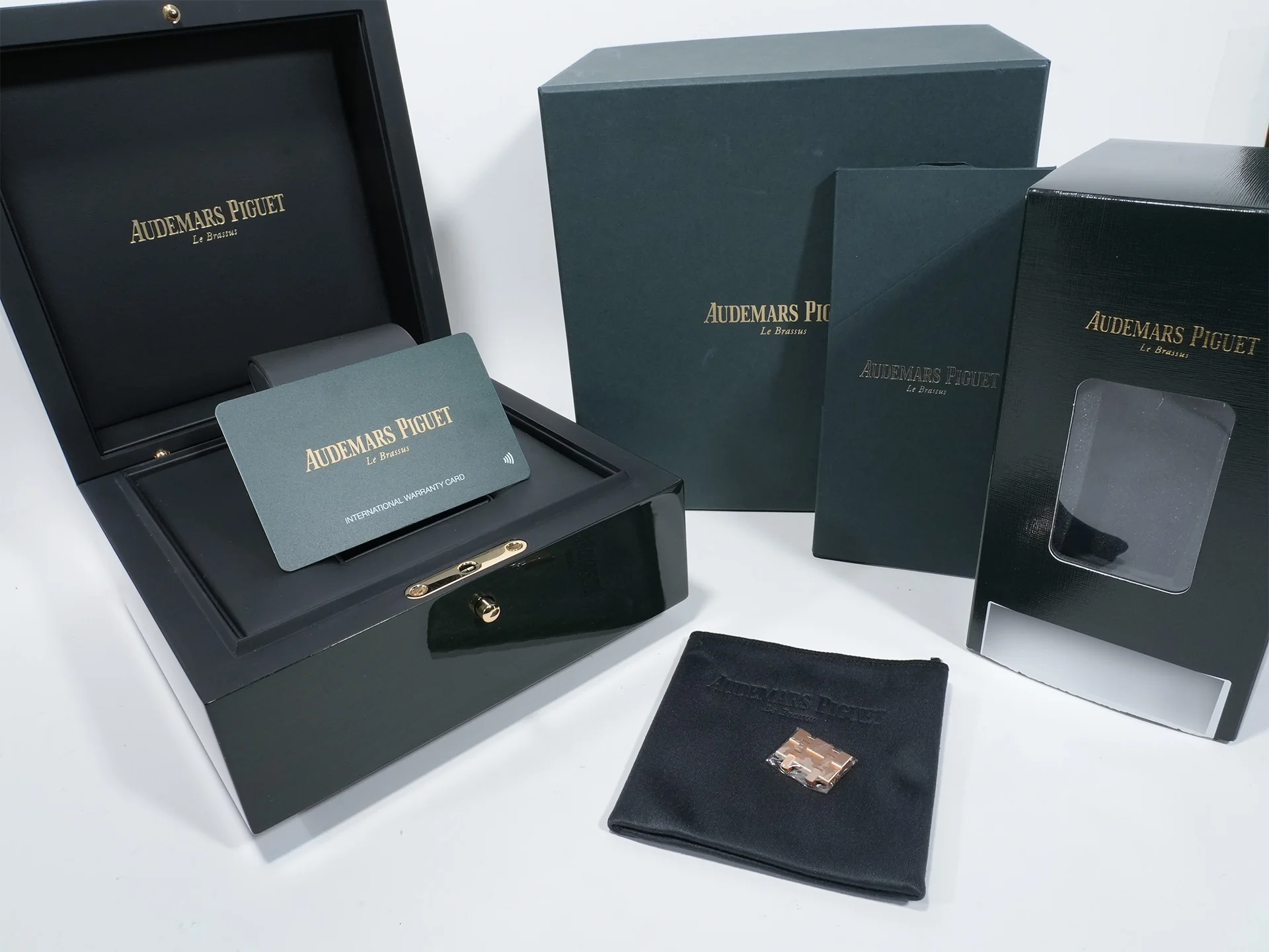 オーデマピゲ ロイヤルオーク クロノグラフ Ref.26239OR.GG.1224OR.01 ピンクゴールド ブルー文字盤 中古 err6wrya - Image 10