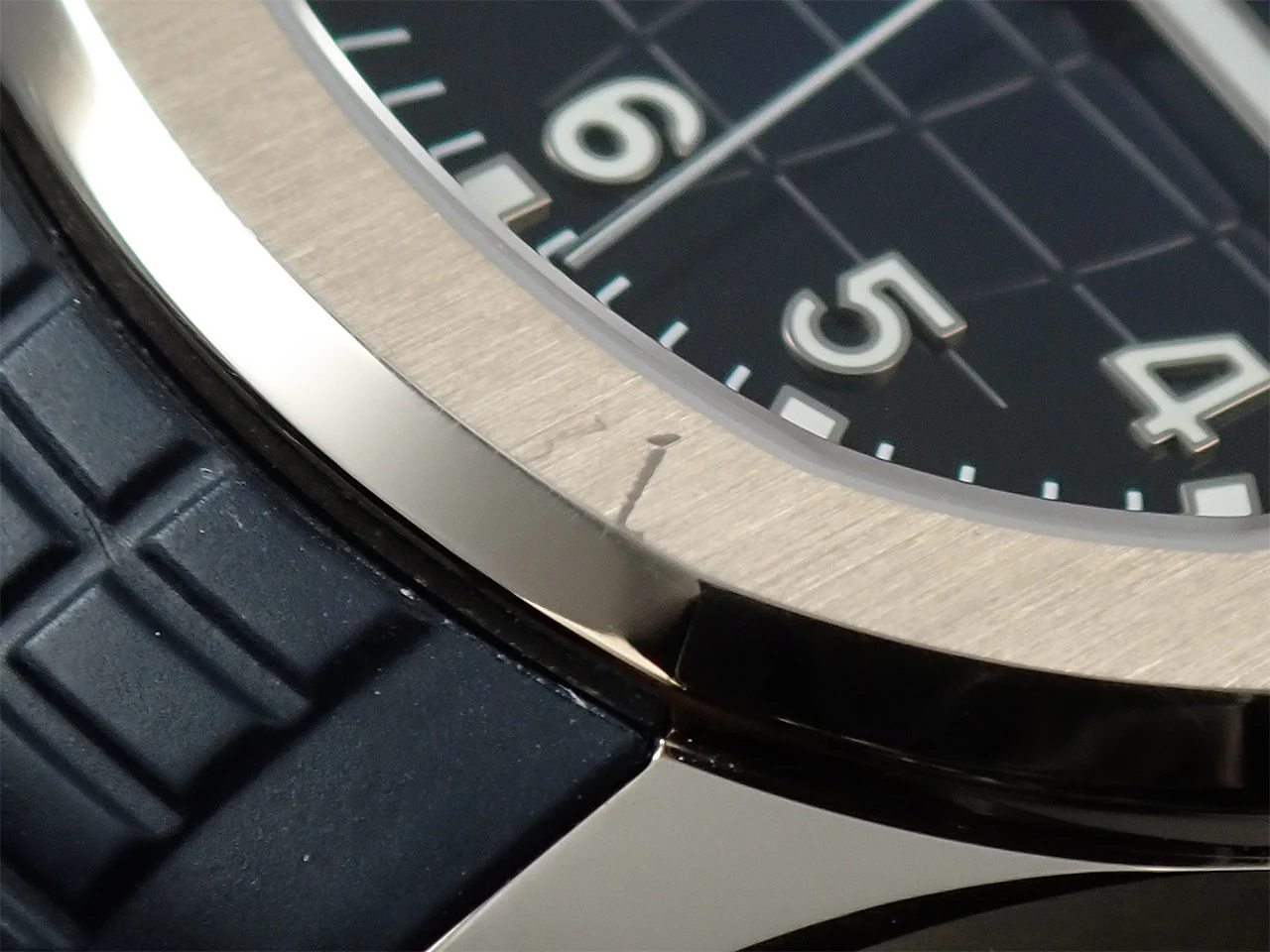パテックフィリップ アクアノート Ref.5168G-001 ホワイトゴールド ミッドナイトブルー文字盤 - Image 9