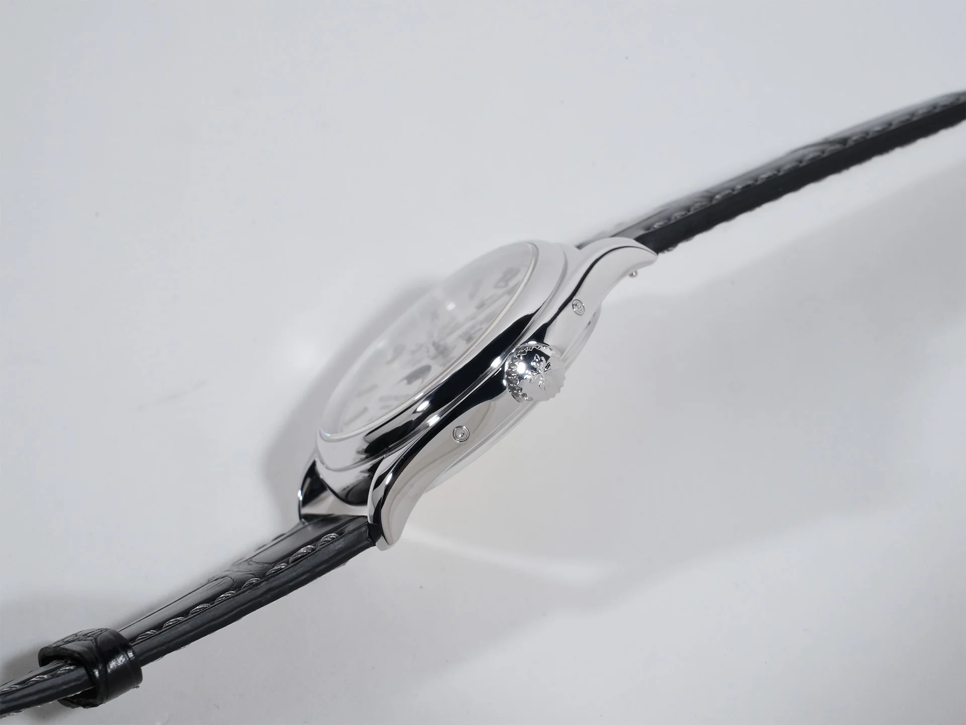 パテックフィリップ アニュアルカレンダー ムーンフェイズ TIFFANY&CO. Ref.5146G-001 ホワイトゴールド アイボリー文字盤 美品 fvn9aans - Image 4