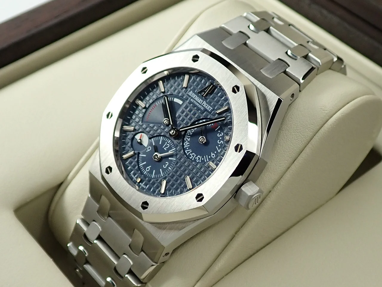 オーデマピゲ ロイヤルオーク デュアルタイム Ref.26120ST.OO.1220ST.02 ステンレススチール ブルー文字盤 - Image 5
