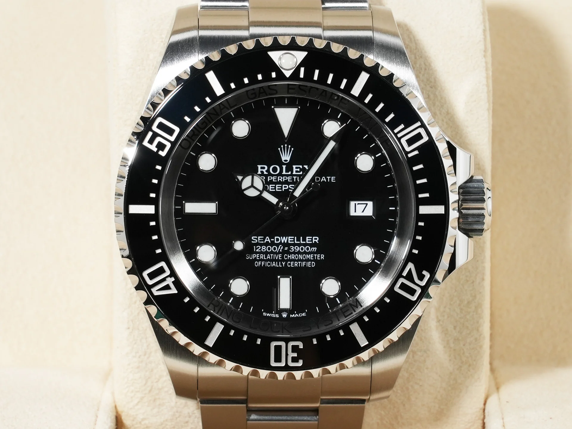 ロレックス シードゥエラー ディープシー Ref.126660 ステンレススチール ブラック文字盤 美中古 gbgjx28c - Image 2