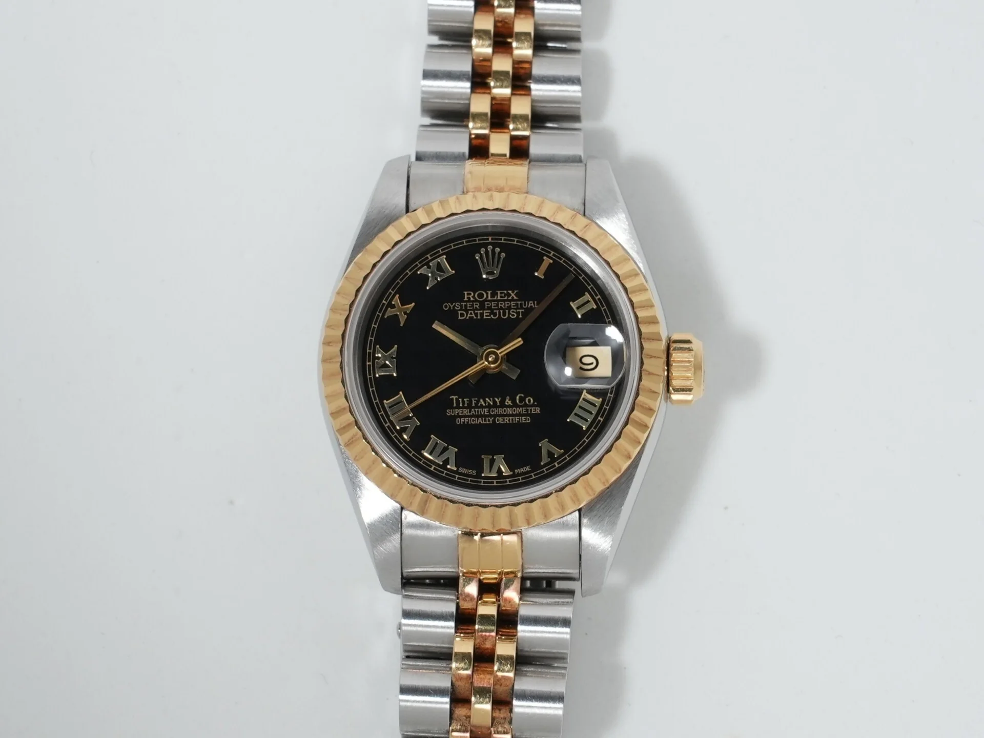 ロレックス デイトジャスト TIFFANY&CO. Ref.69173 ステンレススチール/イエローゴールド ブラックピラミッドローマン文字盤 ジュビリーブレスレット 中古 goeq3n8r - Image 2
