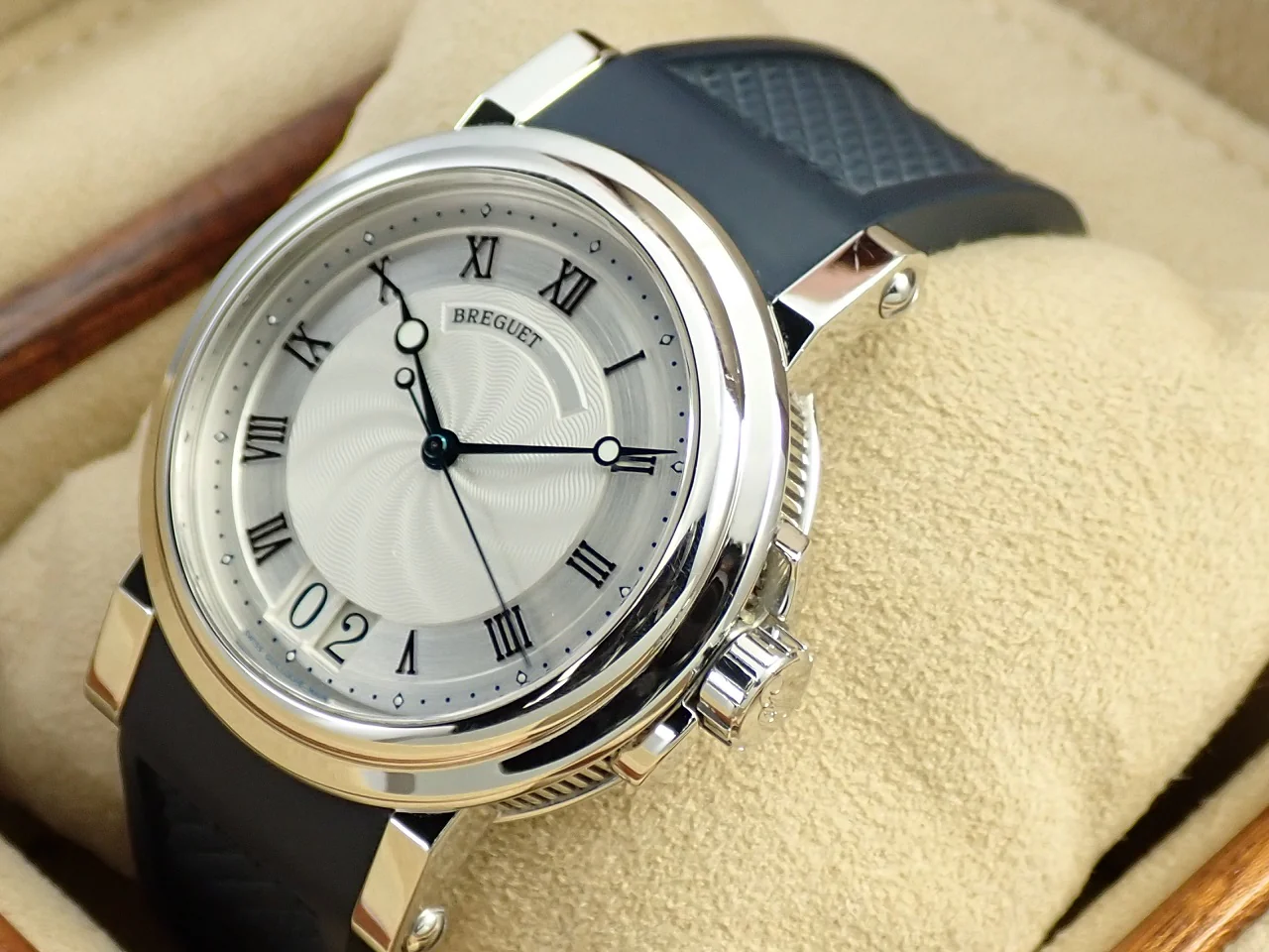 ブレゲ マリーン ラージデイト Ref.5817ST シルバー文字盤 中古 H66WR74F - Image 4
