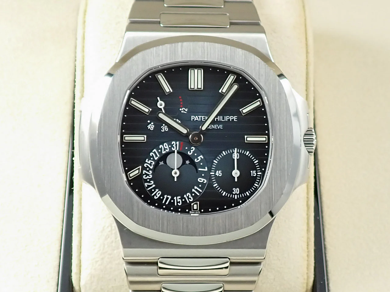 パテックフィリップ ノーチラス プチコンプリケーション Ref.5712/1A-001 ステンレススチール ブルー文字盤 - Image 2
