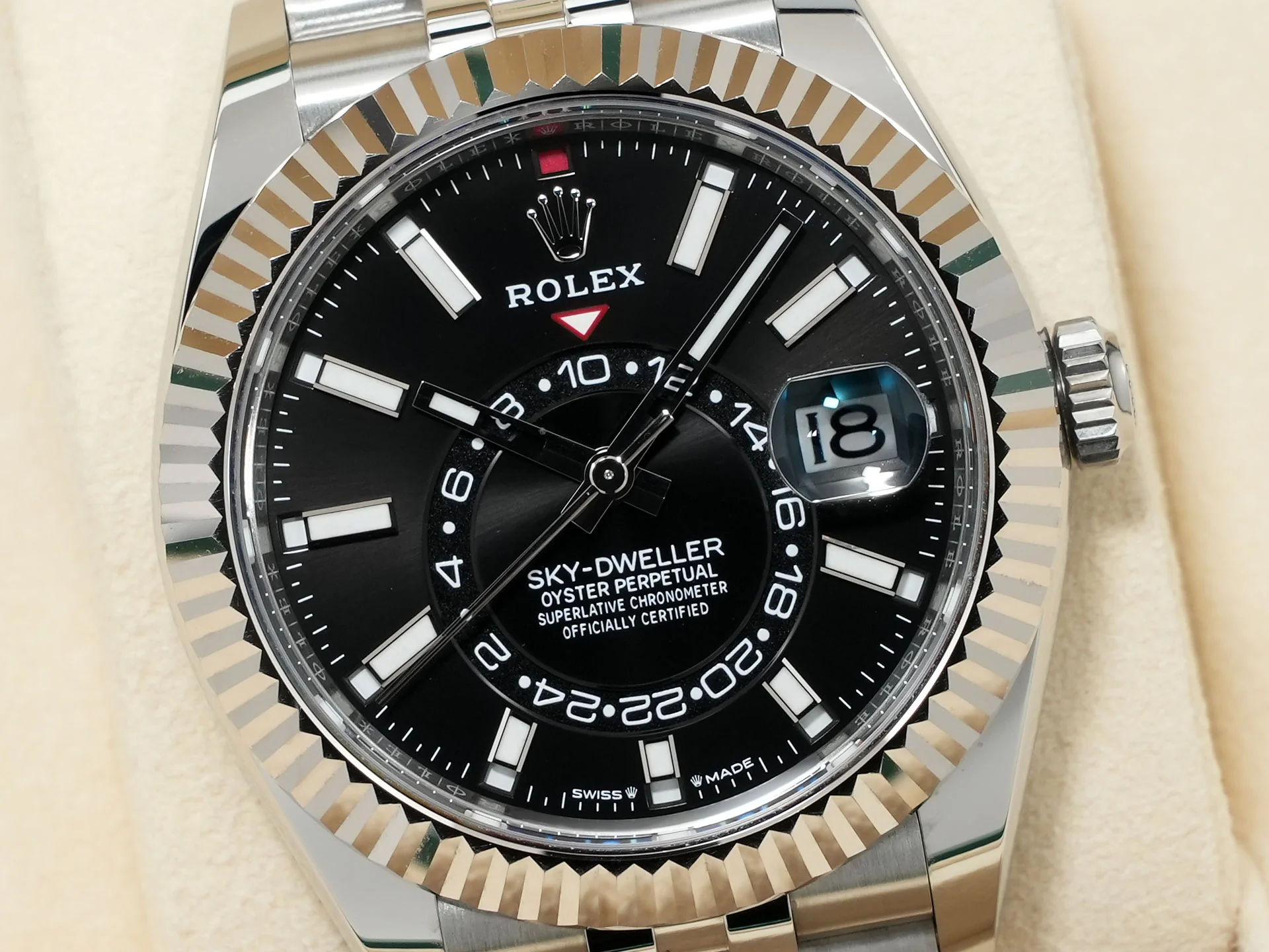 ロレックス スカイドゥエラー Ref.336934 ステンレススチール/ホワイトゴールド ブラック文字盤 ジュビリーブレスレット 中古 isuruare - Image 3