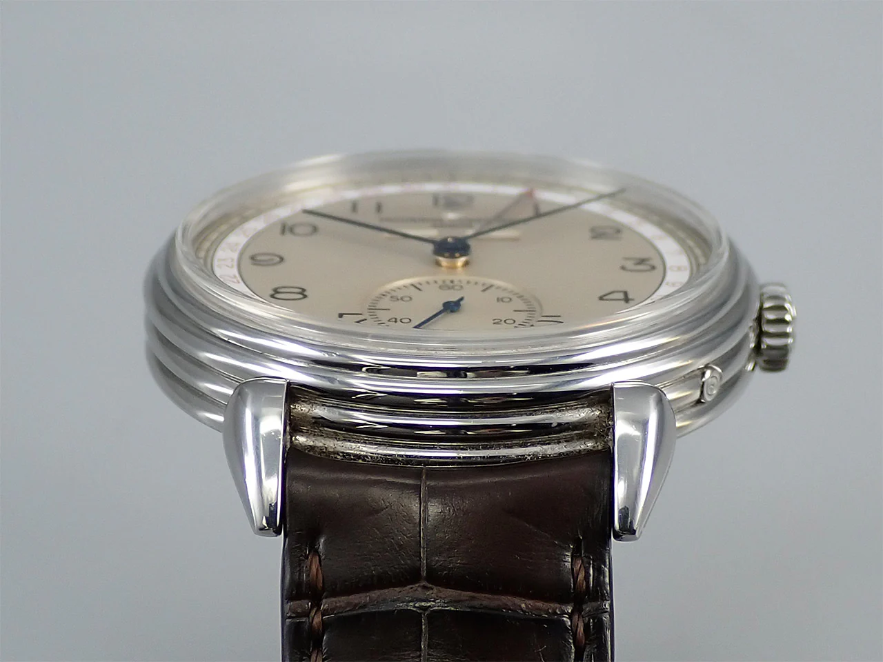 ヴァシュロンコンスタンタン ヒストリーク トリプルカレンダー 1942 Ref.3110V/000A-B425 シルバー文字盤 中古 JTFF5WK3 - Image 6
