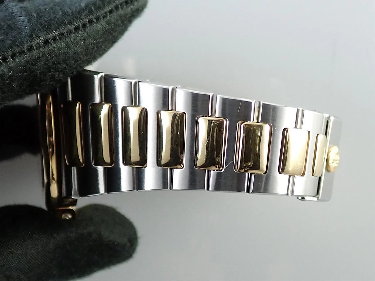 パテックフィリップ ノーチラス Ref.3800/1JA ステンレススチール/イエローゴールド ブルー文字盤 - Image 9