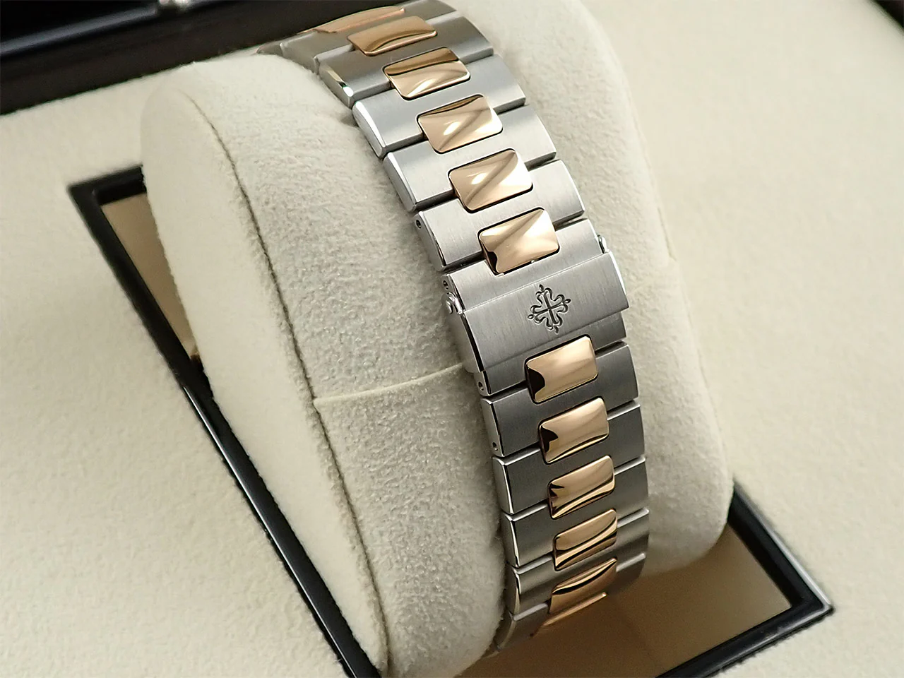 パテックフィリップ ノーチラス クロノグラフ Ref.5980/1AR-001 ステンレススチール/ローズゴールド ブルー文字盤 - Image 7