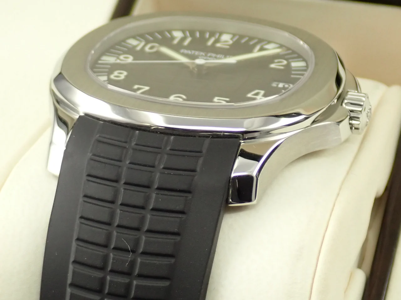 パテックフィリップ アクアノート Ref.5167A-001 ステンレススチール ブラック文字盤 - Image 6