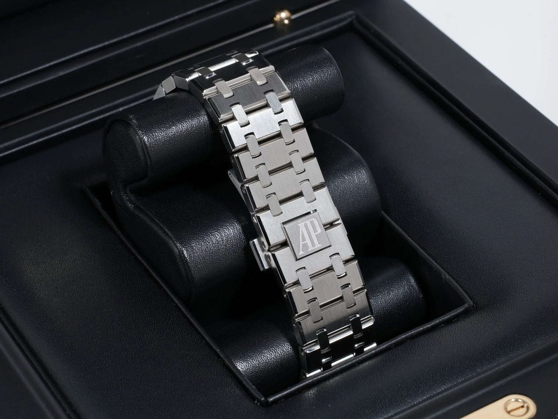 オーデマピゲ ロイヤルオーク Ref.15500ST.OO.1220ST.04 ステンレススチール シルバー文字盤 - Image 7
