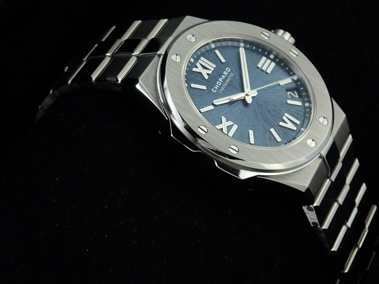 ショパール アルパインイーグル 41 Ref.298600-3001 ブルー文字盤 中古 KY0YLH55 - Image 5