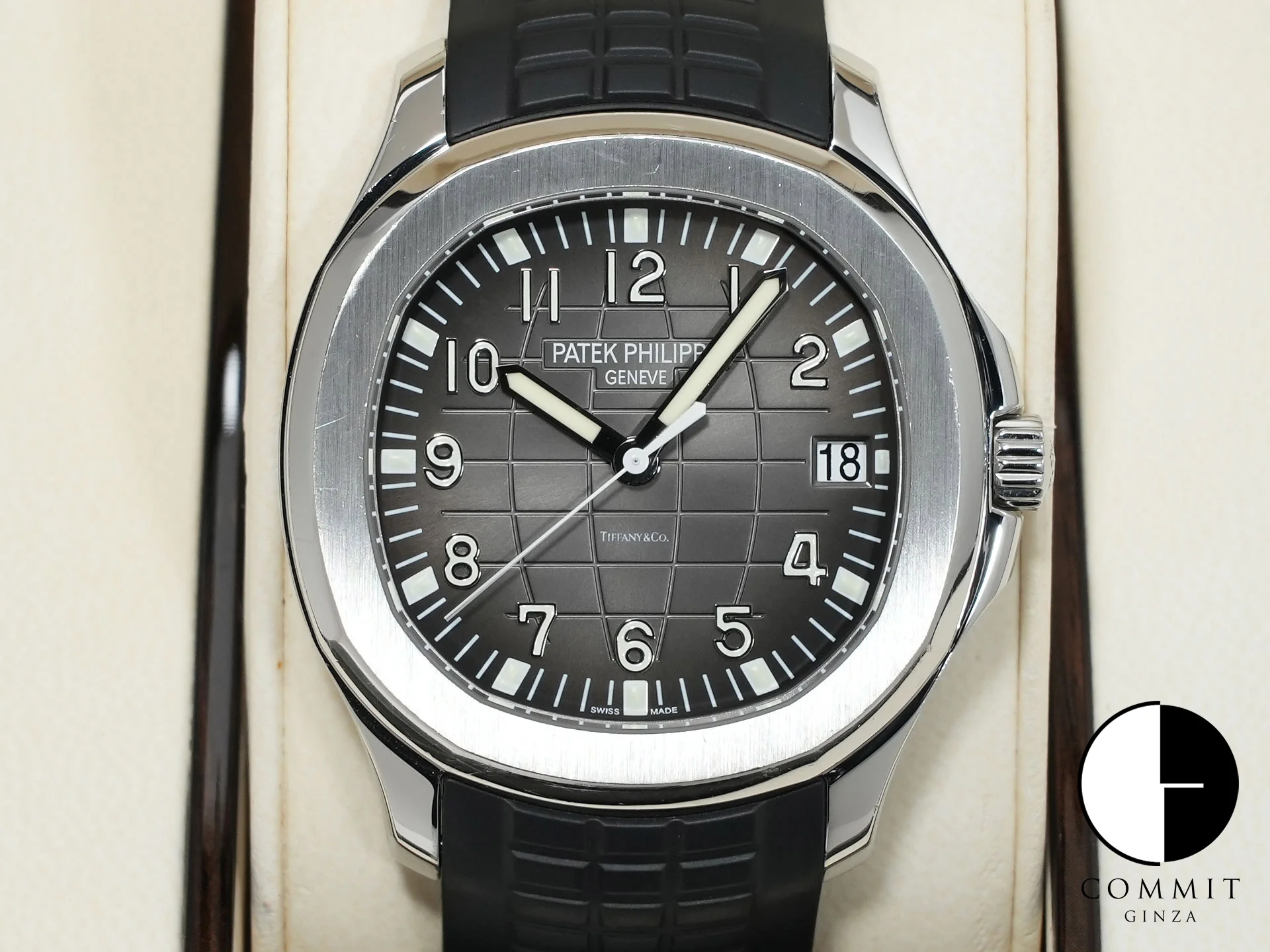パテックフィリップ アクアノート TIFFANY&CO. Ref.5167A-001 ステンレススチール ブラック文字盤 中古 m4j64sq3