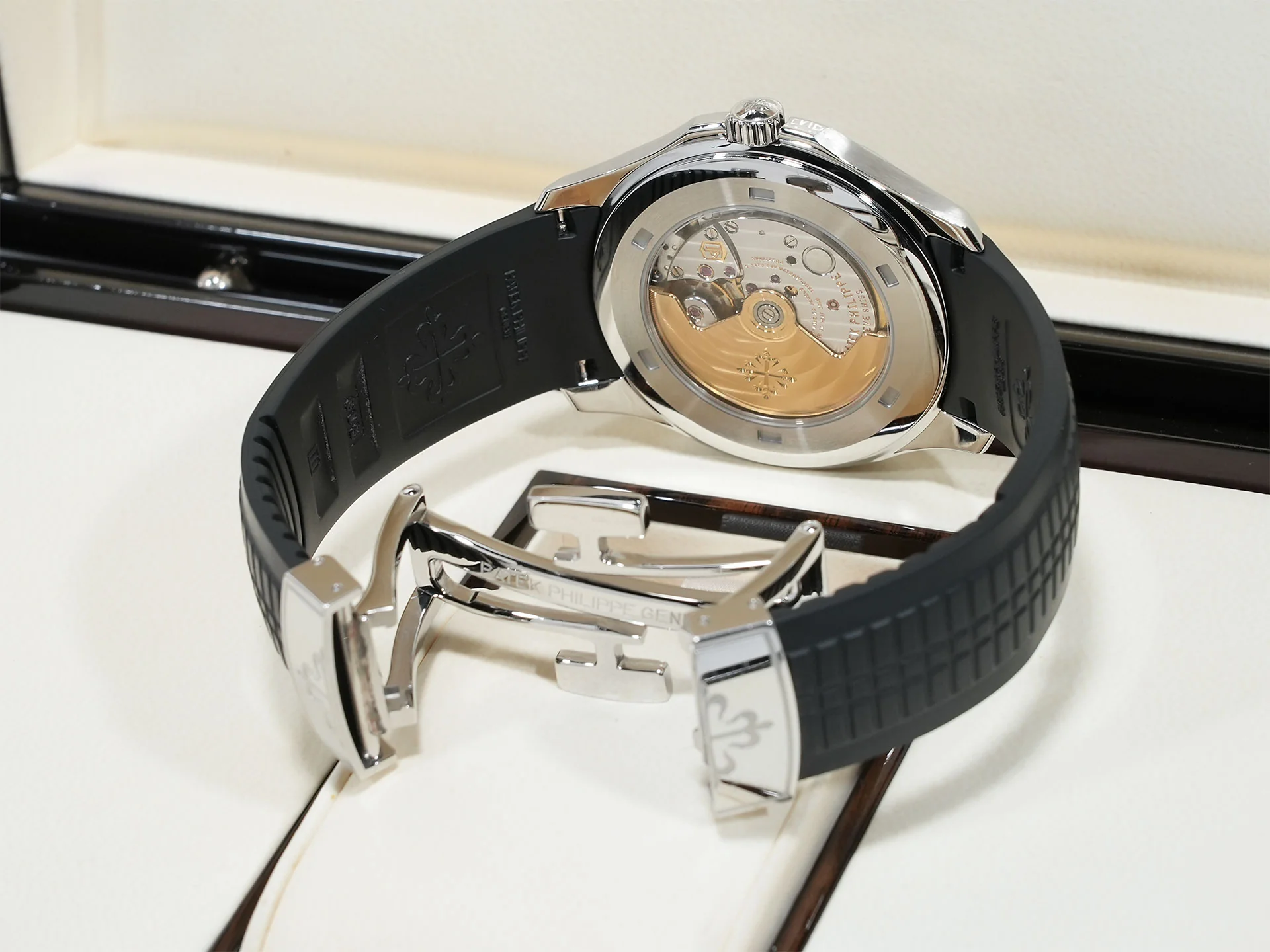 パテックフィリップ アクアノート TIFFANY&CO. Ref.5167A-001 ステンレススチール ブラック文字盤 中古 m4j64sq3 - Image 8