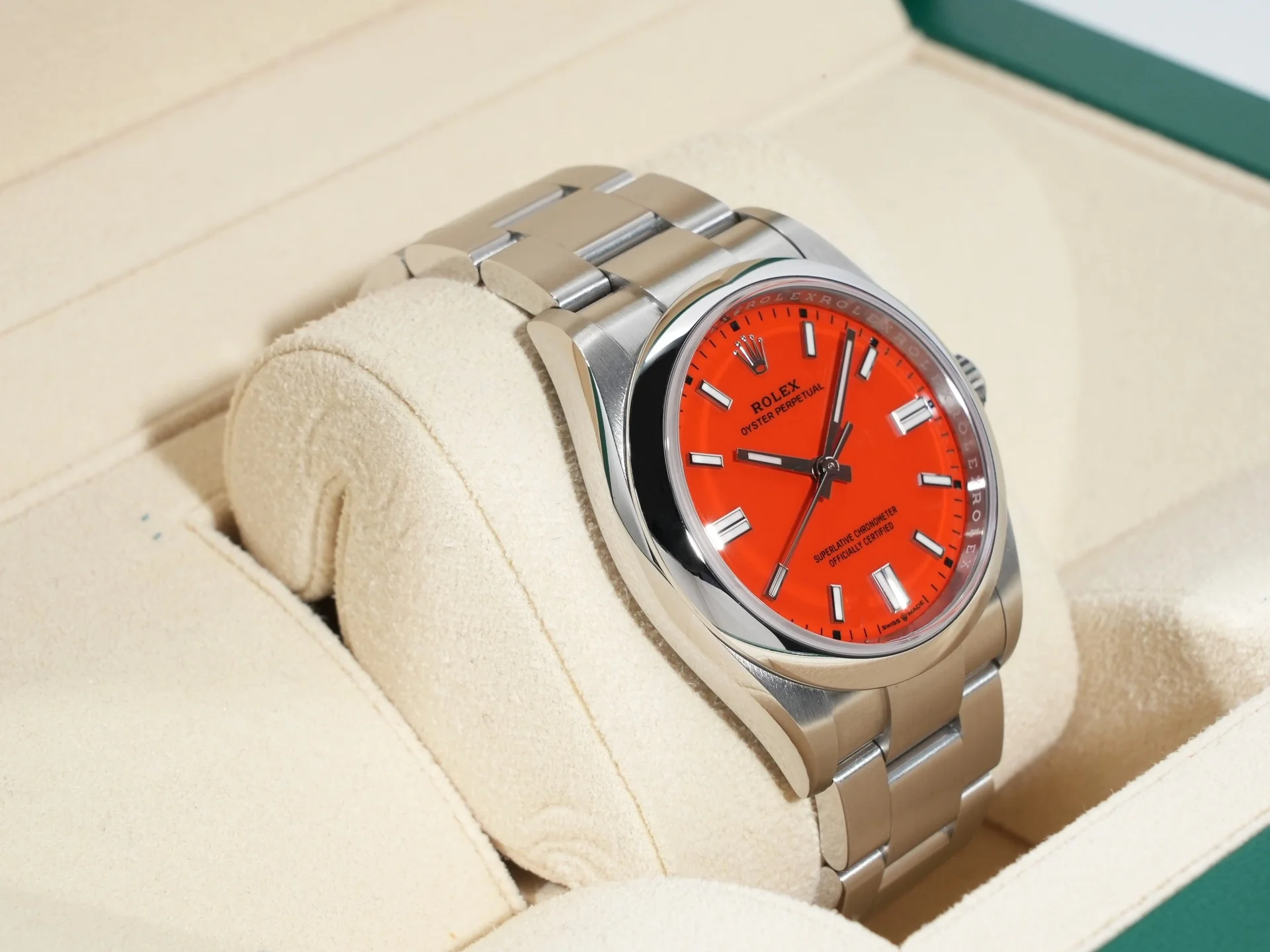 ロレックス オイスターパーペチュアル36 Ref.126000 ステンレススチール コーラルレッド文字盤 - Image 5