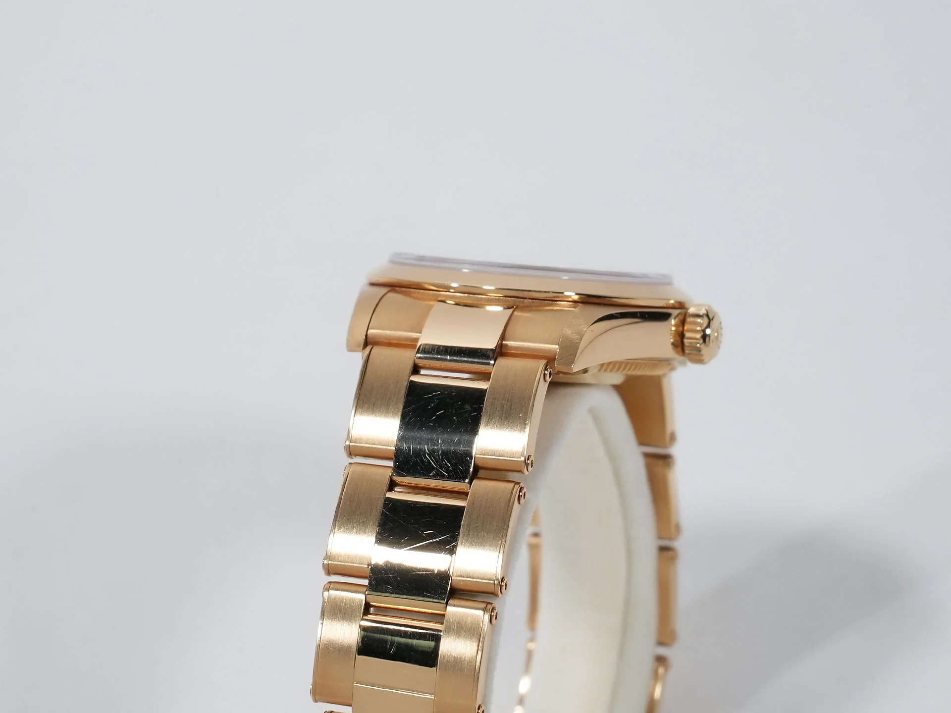 ロレックス オイスターパーペチュアル Ref.67488 イエローゴールド ブラック文字盤 - Image 6