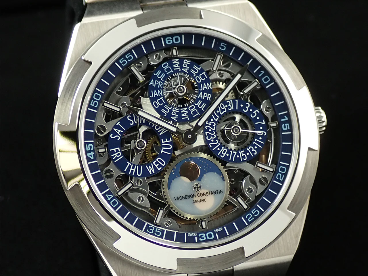 ヴァシュロンコンスタンタン オーヴァーシーズ エクストラフラット パーペチュアルカレンダー スケルトン Ref.4300V/120G-B946 スケルトン文字盤 新品 P47FW4F0 - Image 3