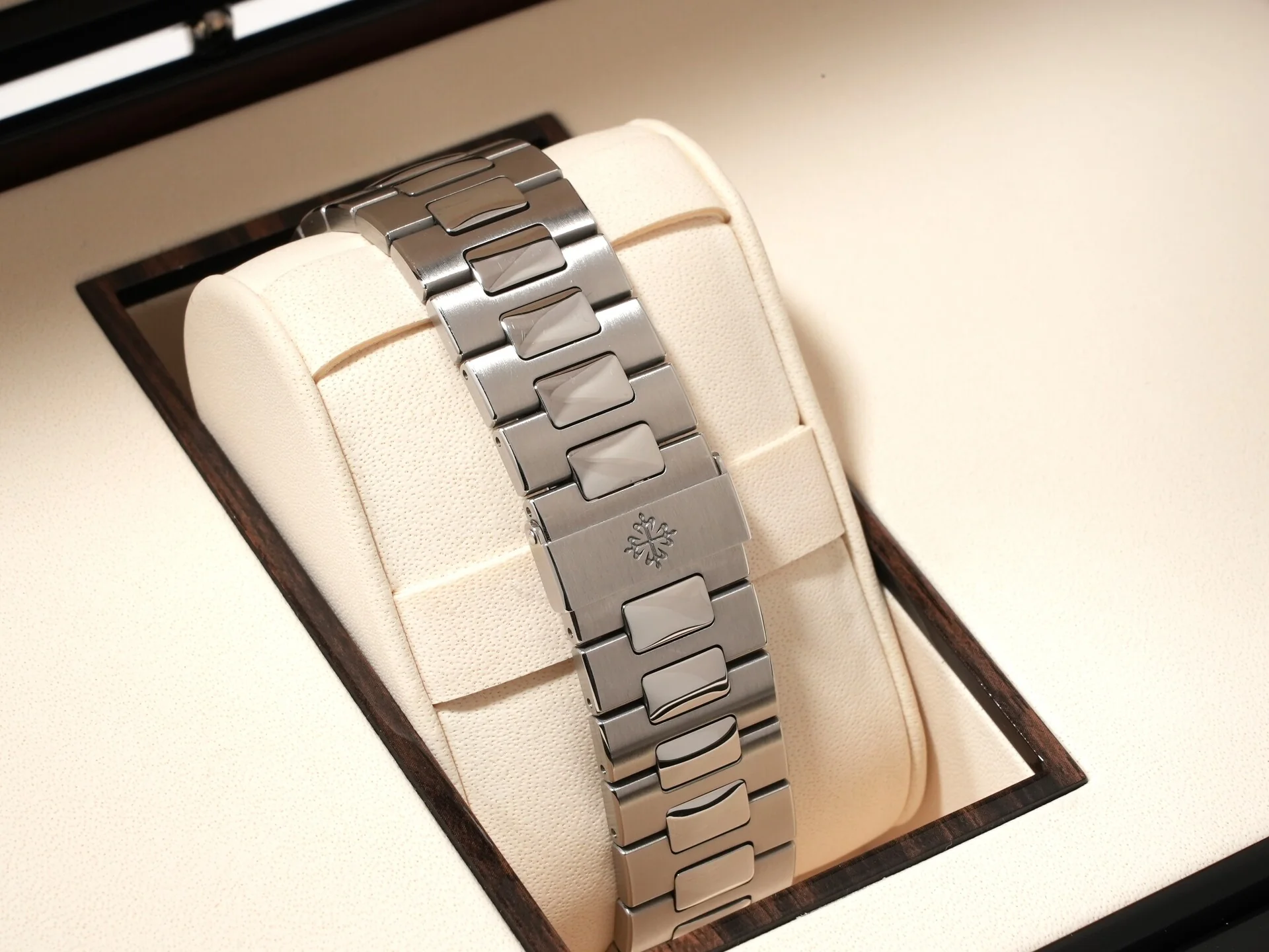 パテックフィリップ ノーチラス Ref.5711/1A-010 ステンレススチール ブルー文字盤 - Image 7