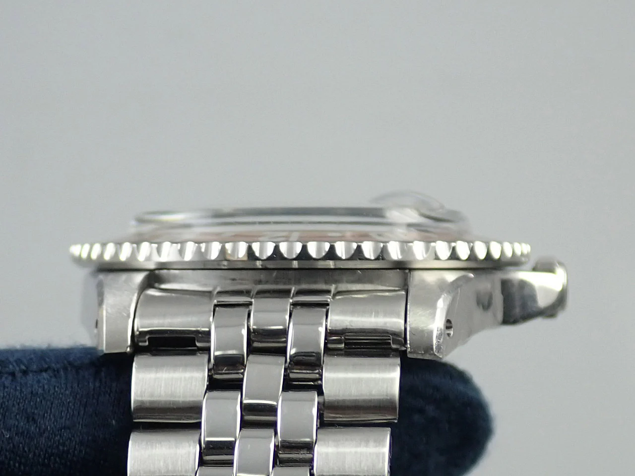 ロレックス GMTマスター Ref.1675 ステンレススチール ブラック文字盤 ジュビリーブレスレット 中古 PZJJC549 - Image 6