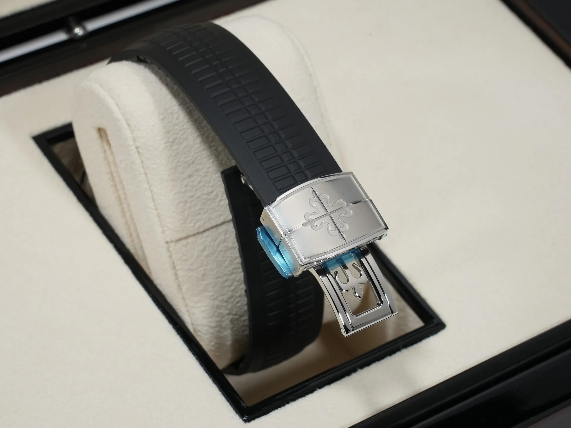 パテックフィリップ アクアノート Ref.5167A-001 ステンレススチール ブラック文字盤 中古 qnt5pf73 - Image 7