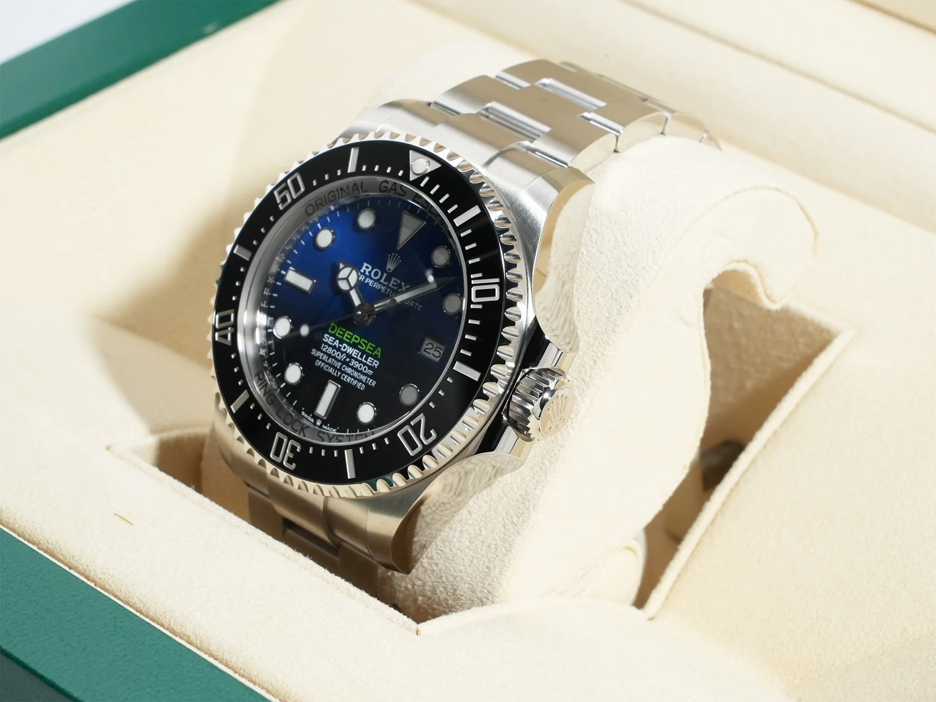 ロレックス シードゥエラー ディープシー Ref.126660 ステンレススチール D-BLUE文字盤 - Image 4