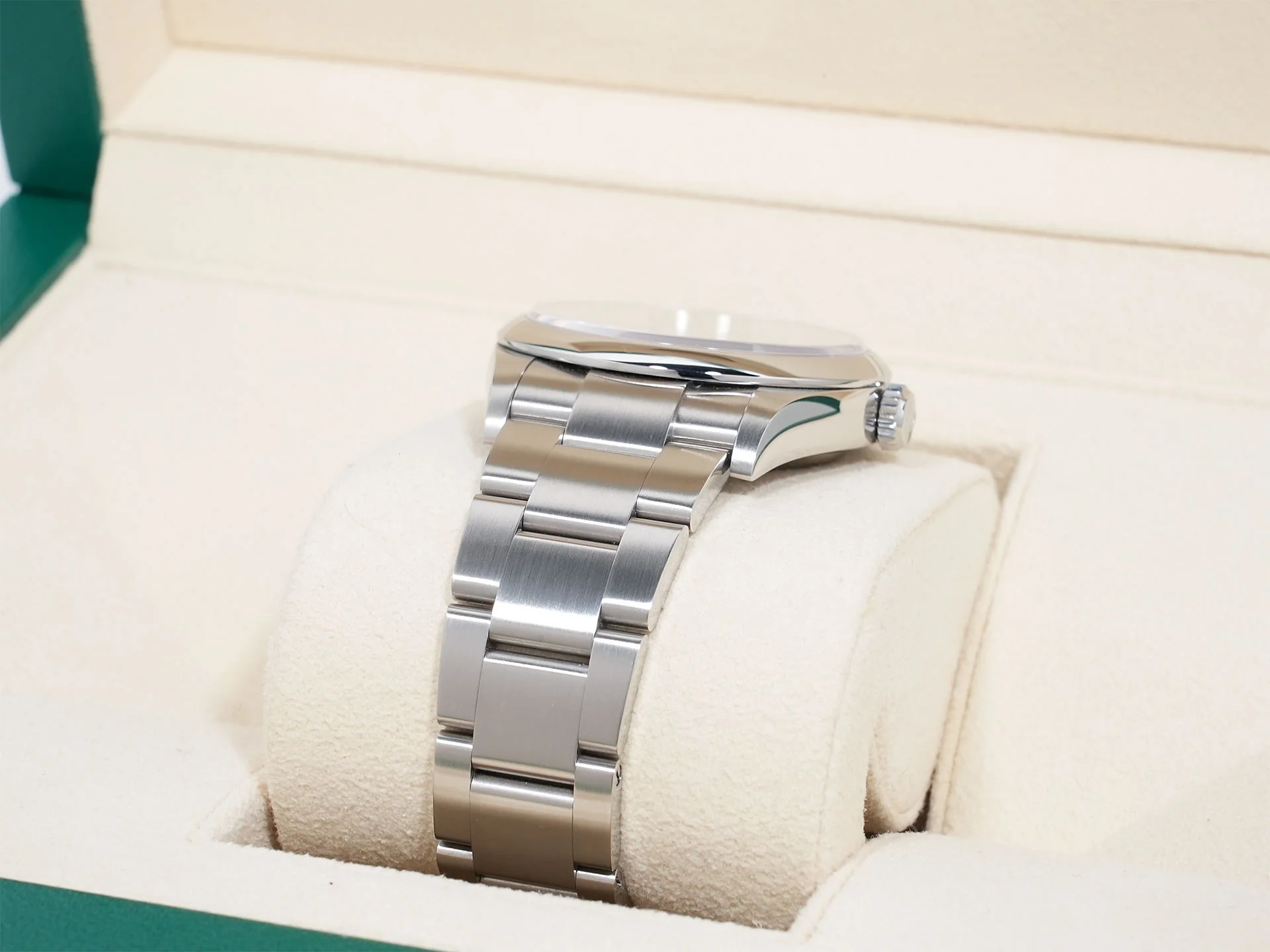 ロレックス オイスターパーペチュアル36 Ref.126000 ステンレススチール イエロー文字盤 - Image 6