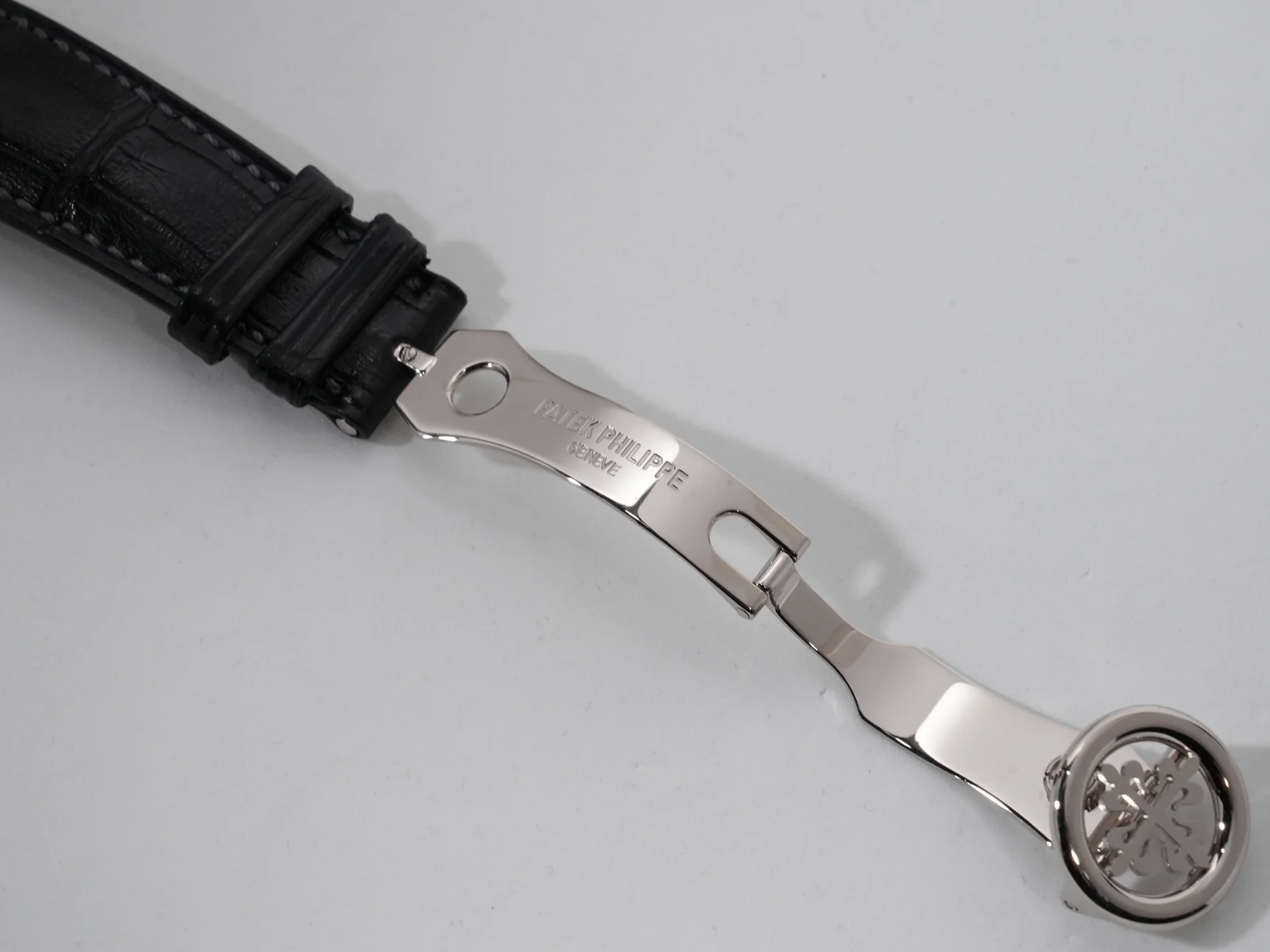 パテックフィリップ クロノグラフ Ref.5070G-001 ホワイトゴールド シルバー文字盤 - Image 9