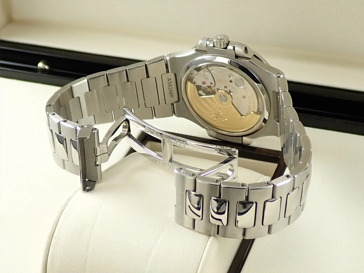 パテックフィリップ ノーチラス Ref.5800/1A-001 ステンレススチール ブルー文字盤 - Image 8