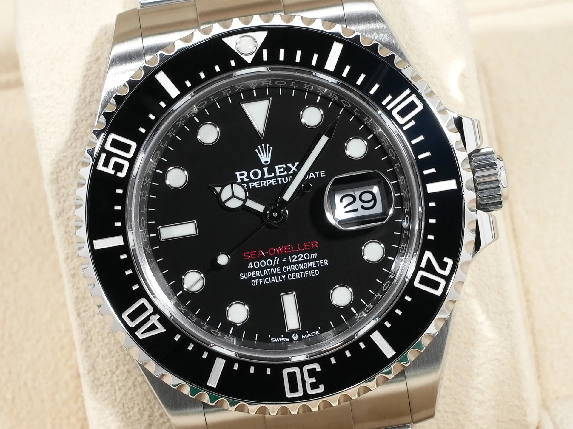 ロレックス シードゥエラー Ref.126600 ステンレススチール ブラック文字盤 - Image 3