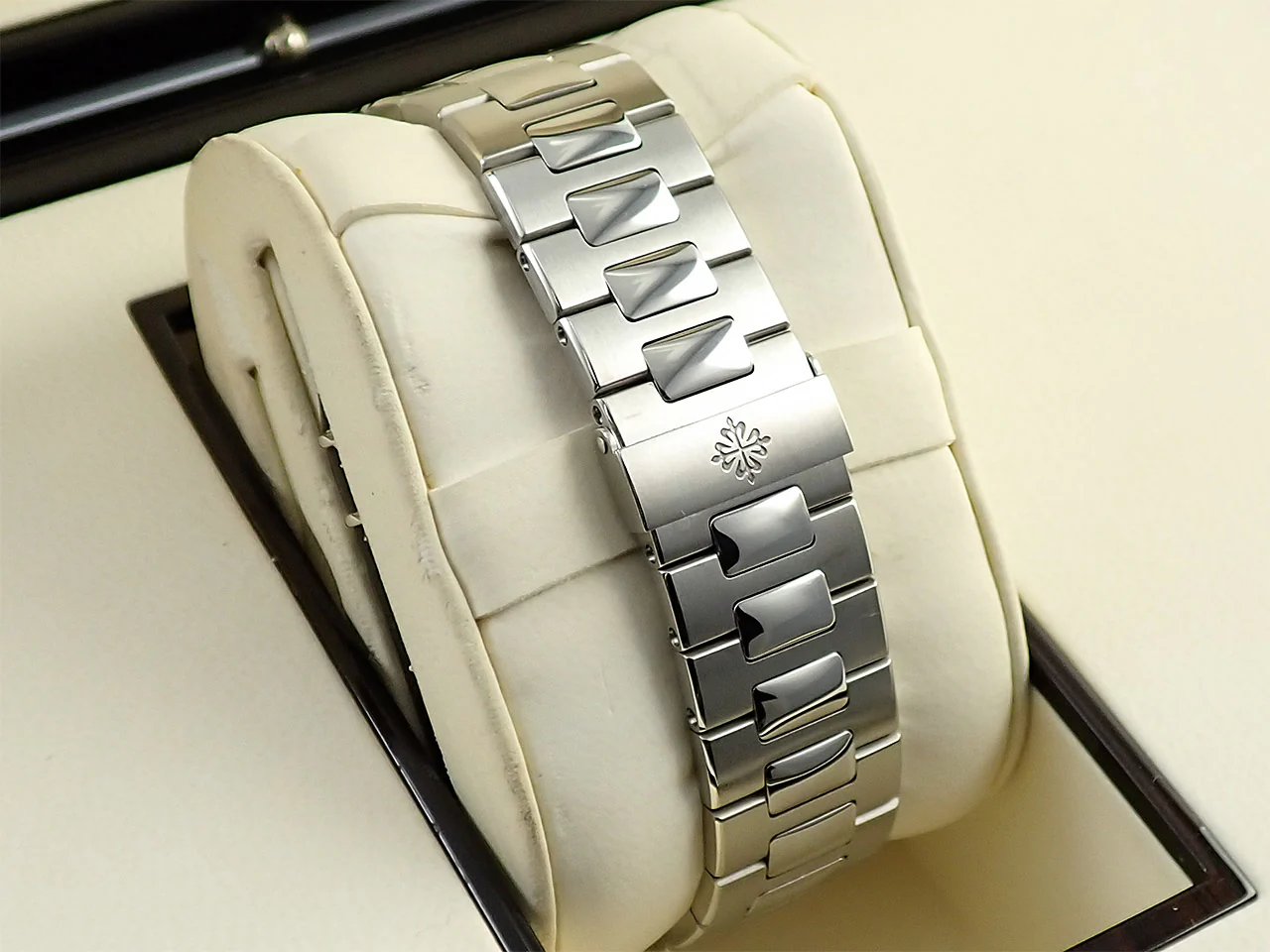 パテックフィリップ ノーチラス クロノグラフ Ref.5980/1A-014 ステンレススチール ブラック文字盤 - Image 7