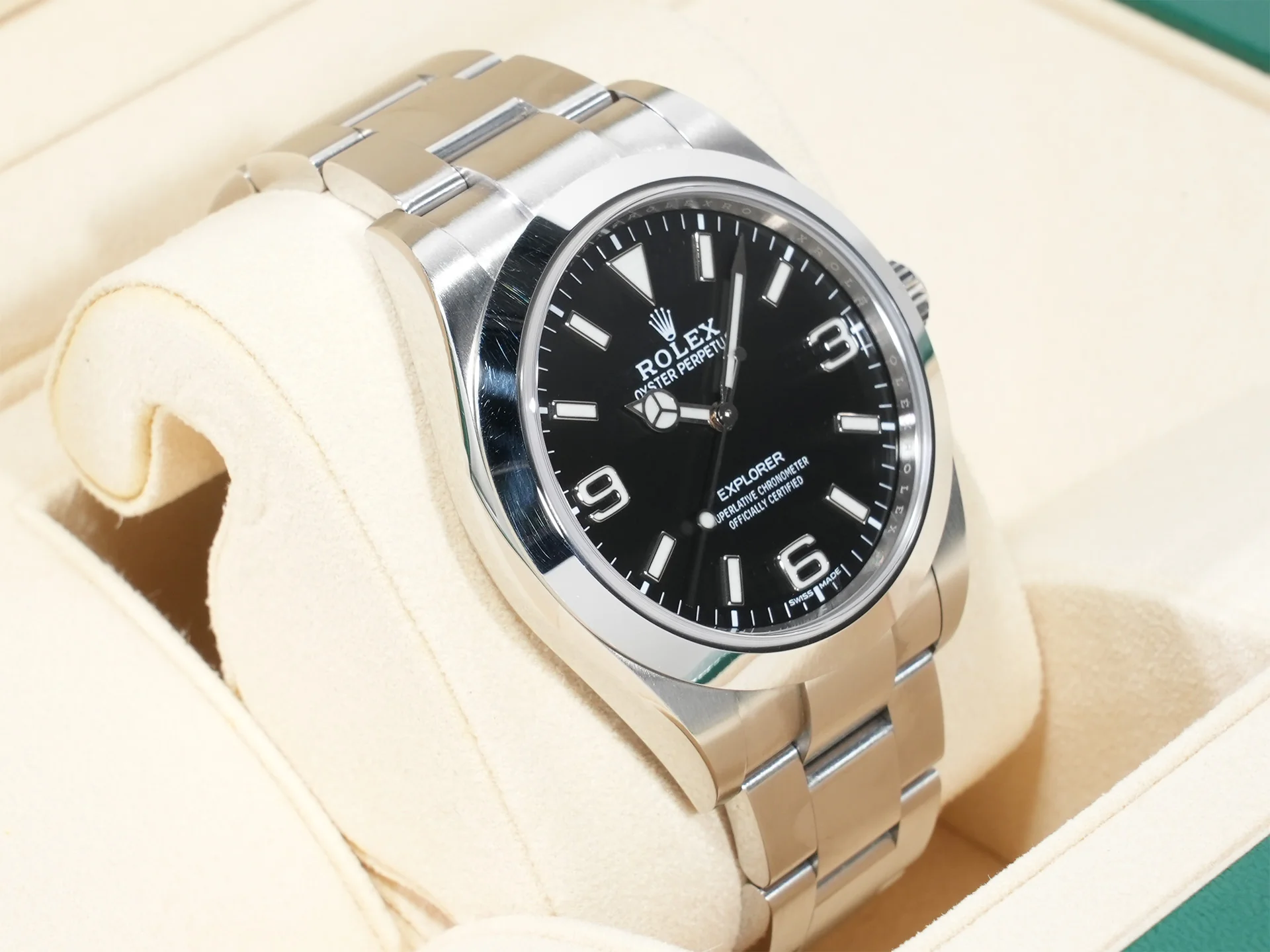 ロレックス エクスプローラーI Ref.214270 ステンレススチール ブラック文字盤 オイスターブレスレット 中古 t7d9bbrx - Image 5