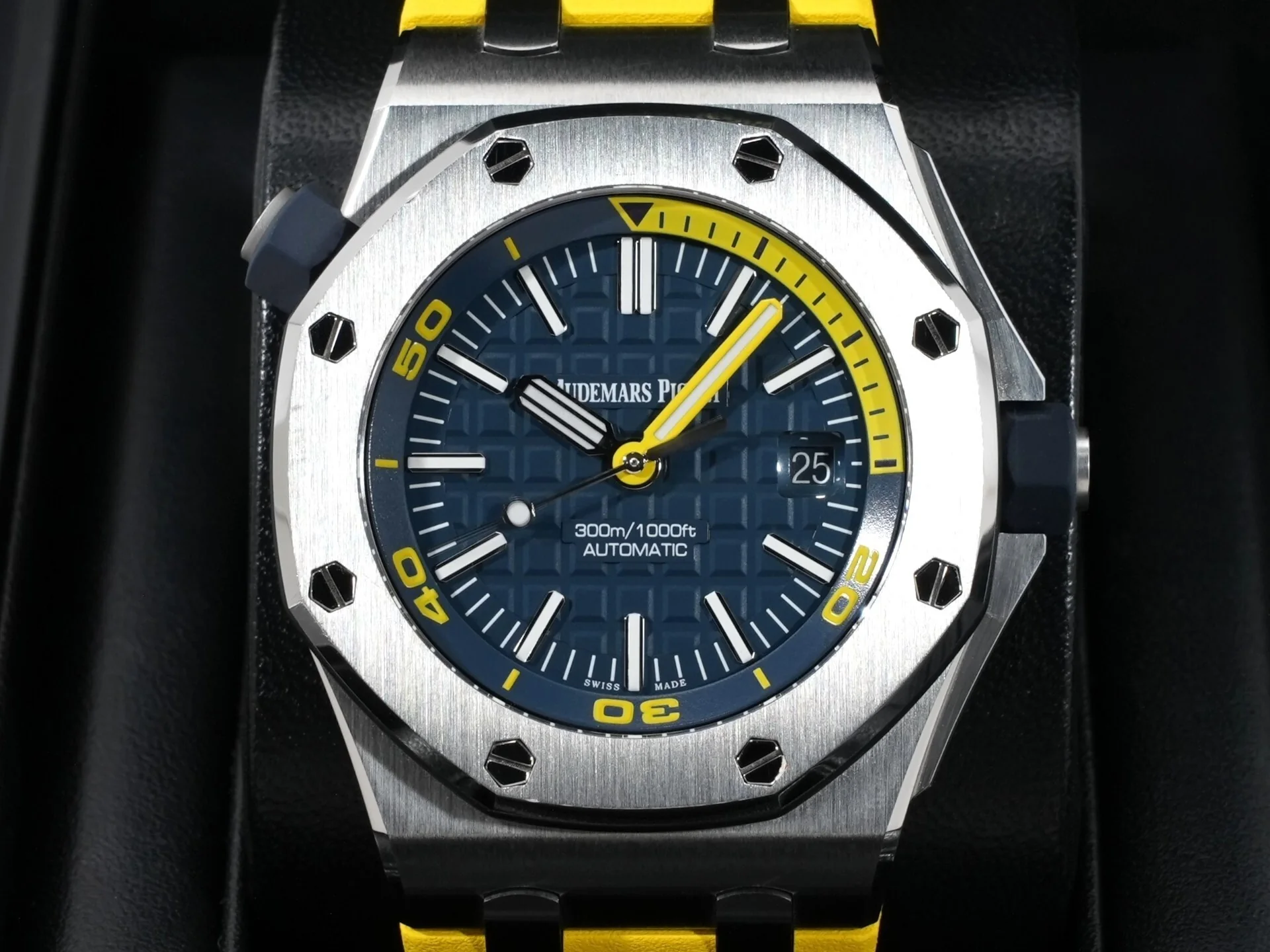 オーデマピゲ ロイヤルオーク オフショア ダイバー Ref.15710ST.OO.A027CA.01 ステンレススチール ブルー文字盤 - Image 2