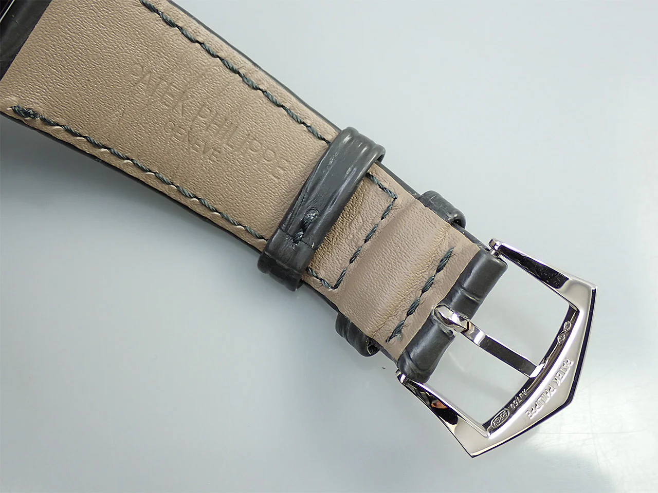 パテックフィリップ カラトラバ Ref.6119G-001 ホワイトゴールド グレー文字盤 - Image 9