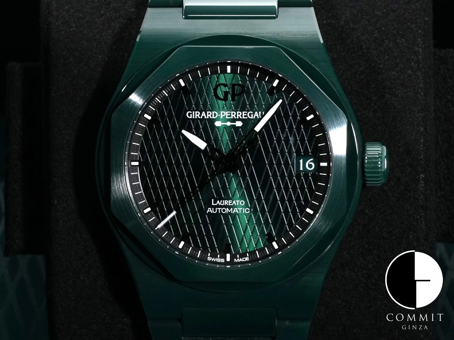 ジラールペルゴ ロレアート 42 MM グリーンセラミック アストンマーティン エディション Ref.81010-32-3081-1CX GREEN CERAMIC グリーン文字盤 未使用 updwxip4